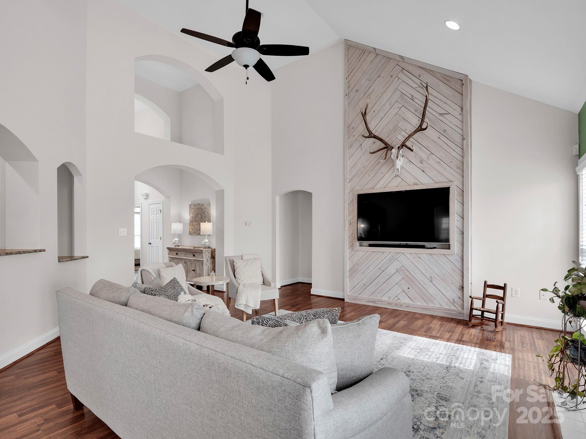 Savannah Way - Residential