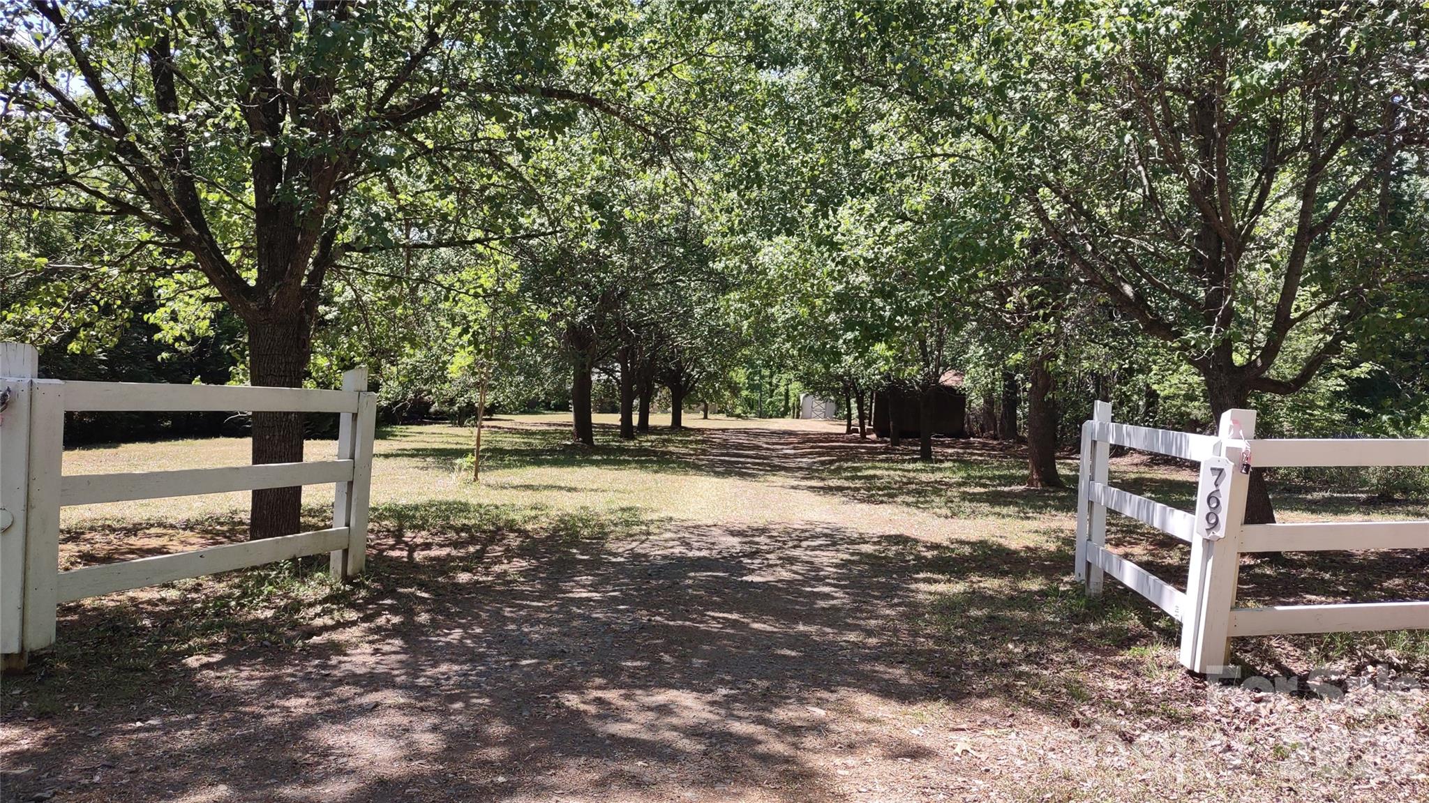 Hidden Lake - Residential