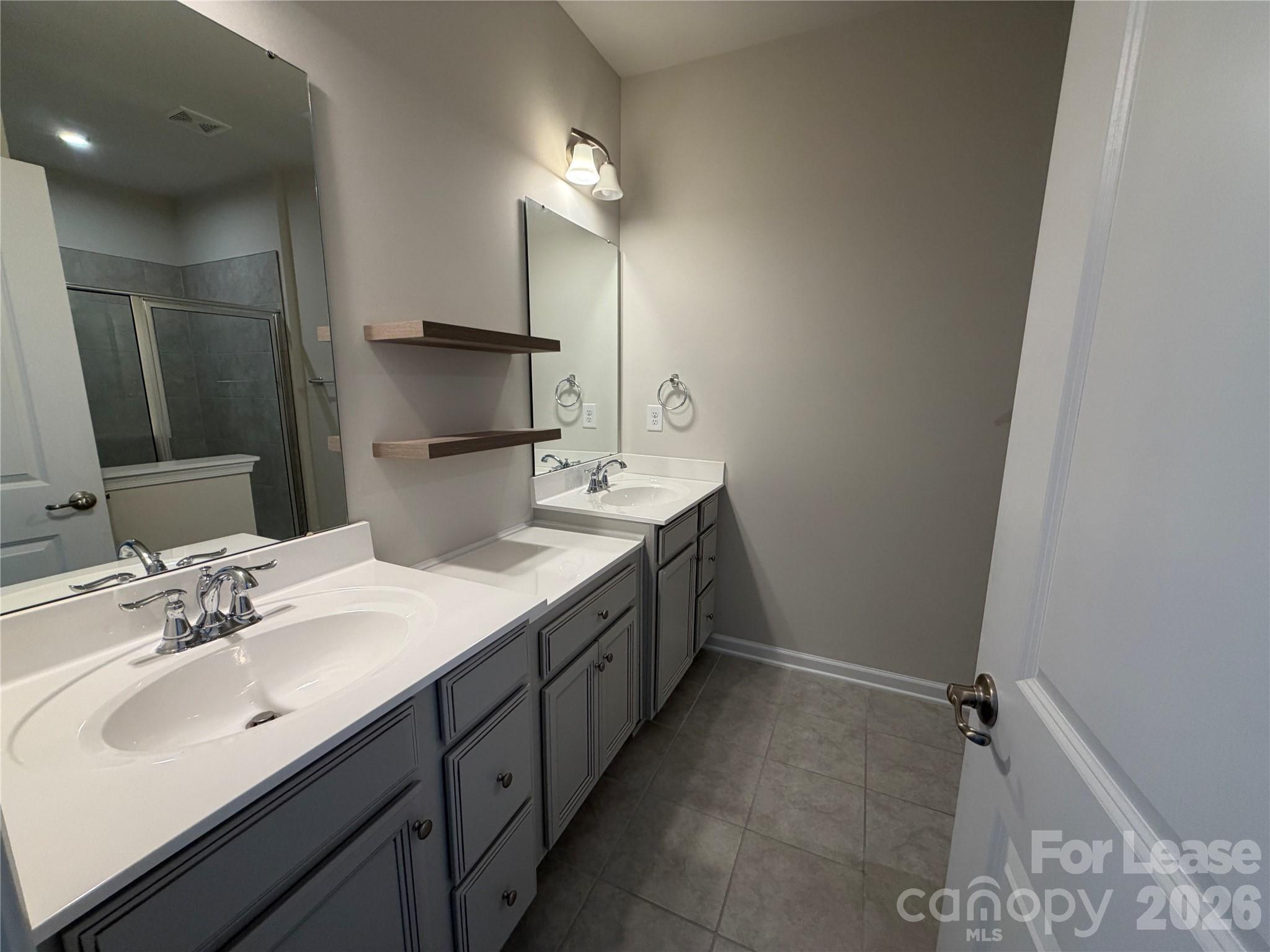 Trinity Townes - Residential Lease