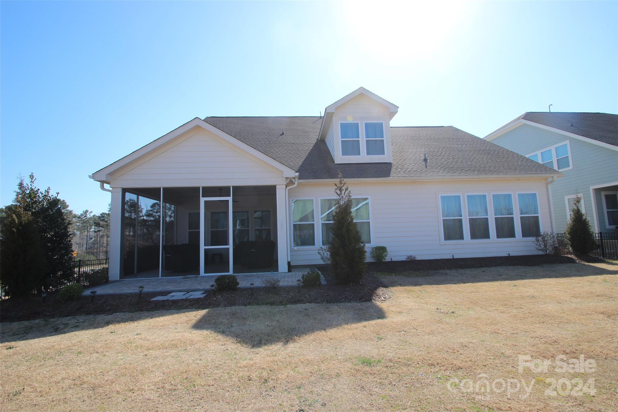Paddlers Cove - Residential