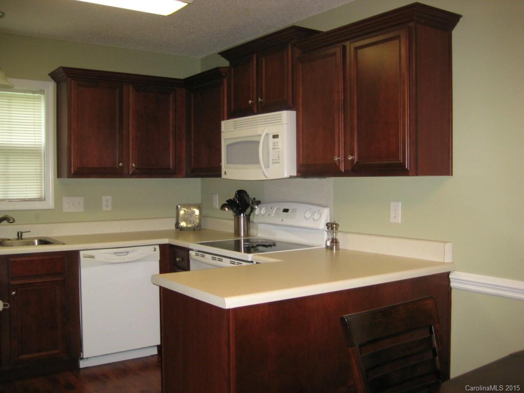 Avery Lake - Residential