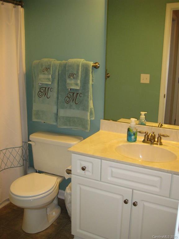 Avery Lake - Residential