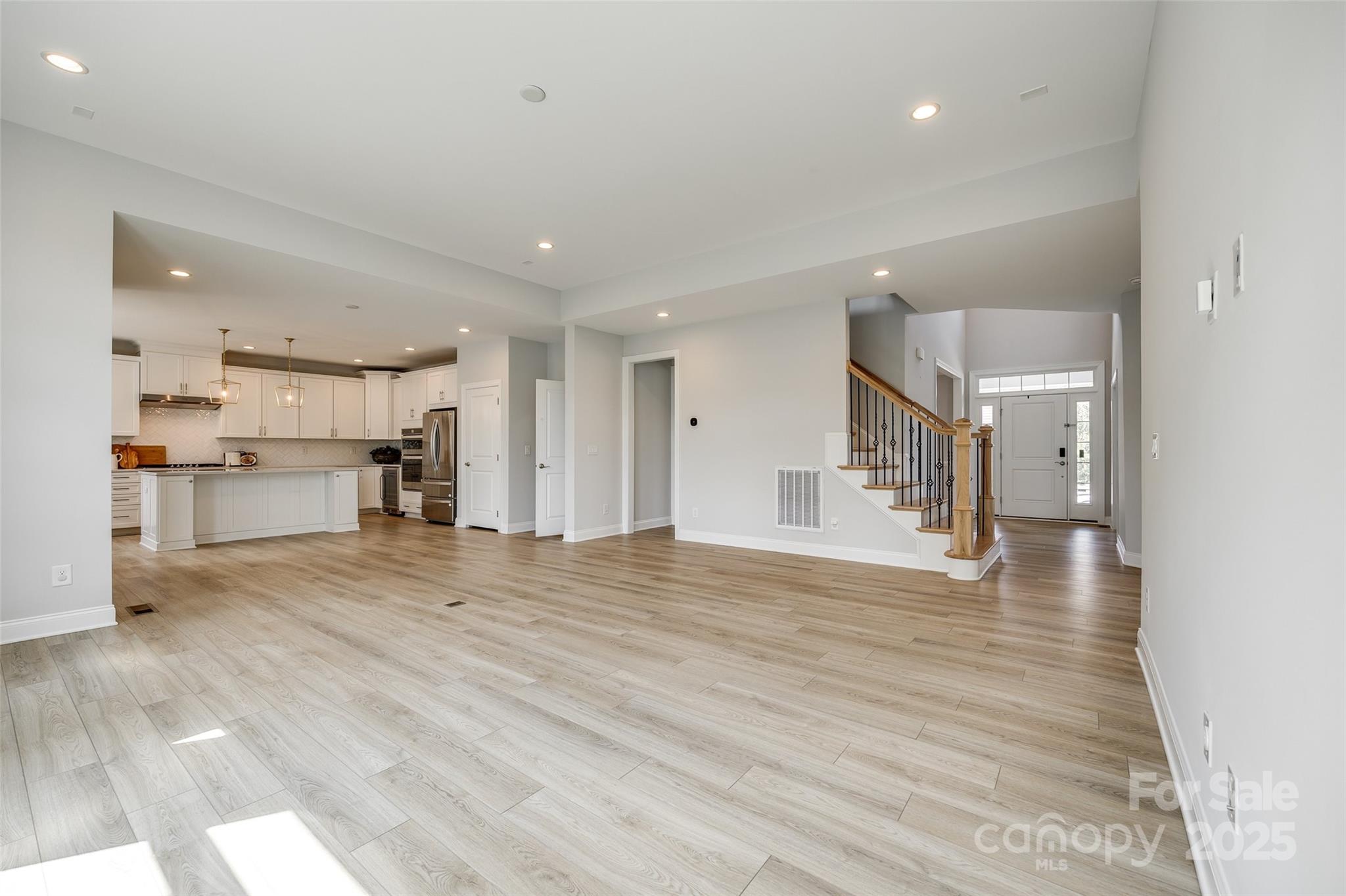 The Manors at Lake Ridge - Residential