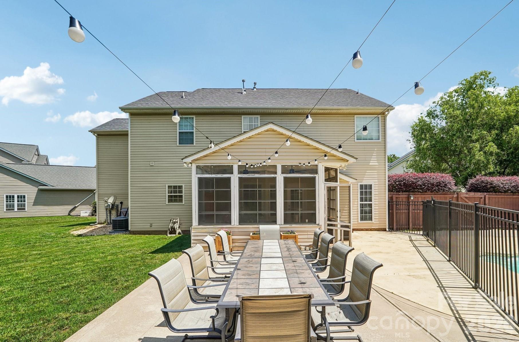 Mcginnis Village - Residential