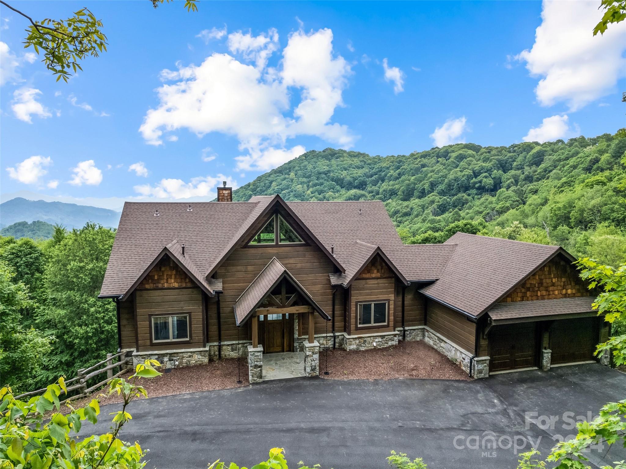 Smoky Mountain Retreat at Eagles Nest - Residential