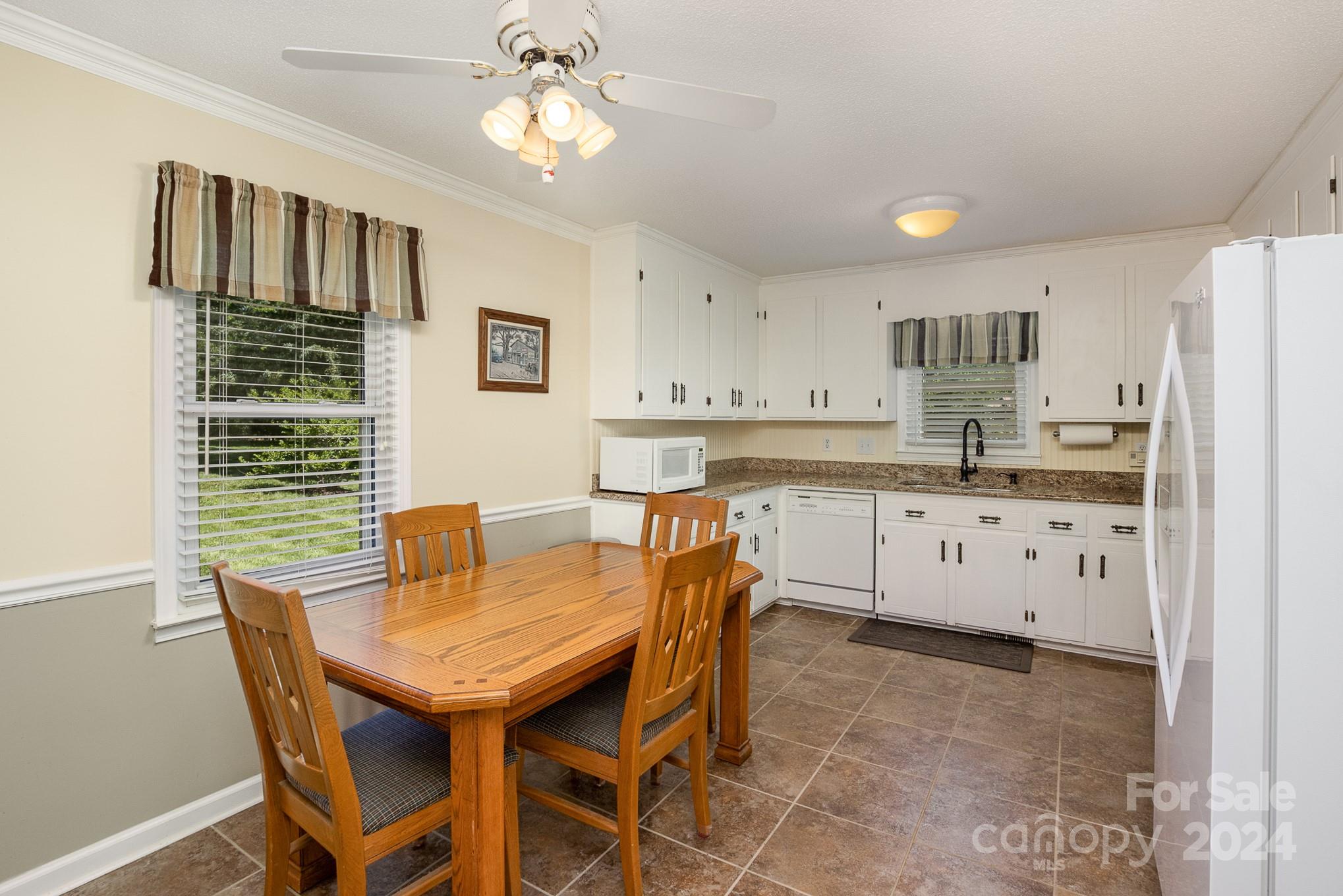 Country Oaks - Residential