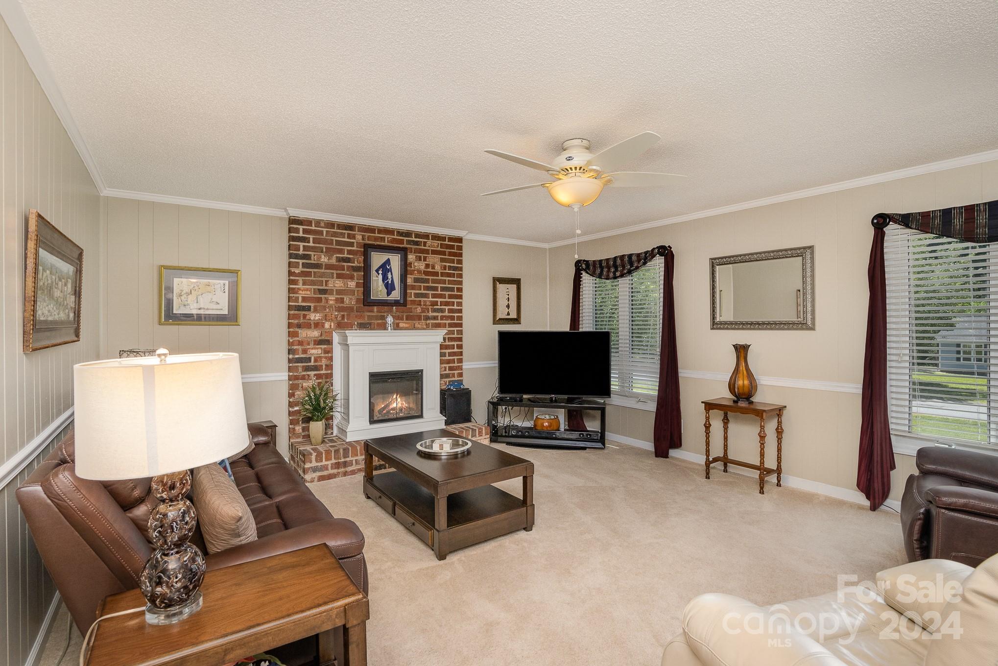 Country Oaks - Residential