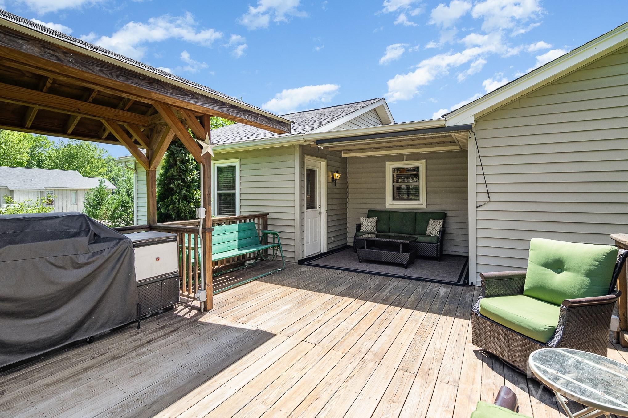Country Oaks - Residential