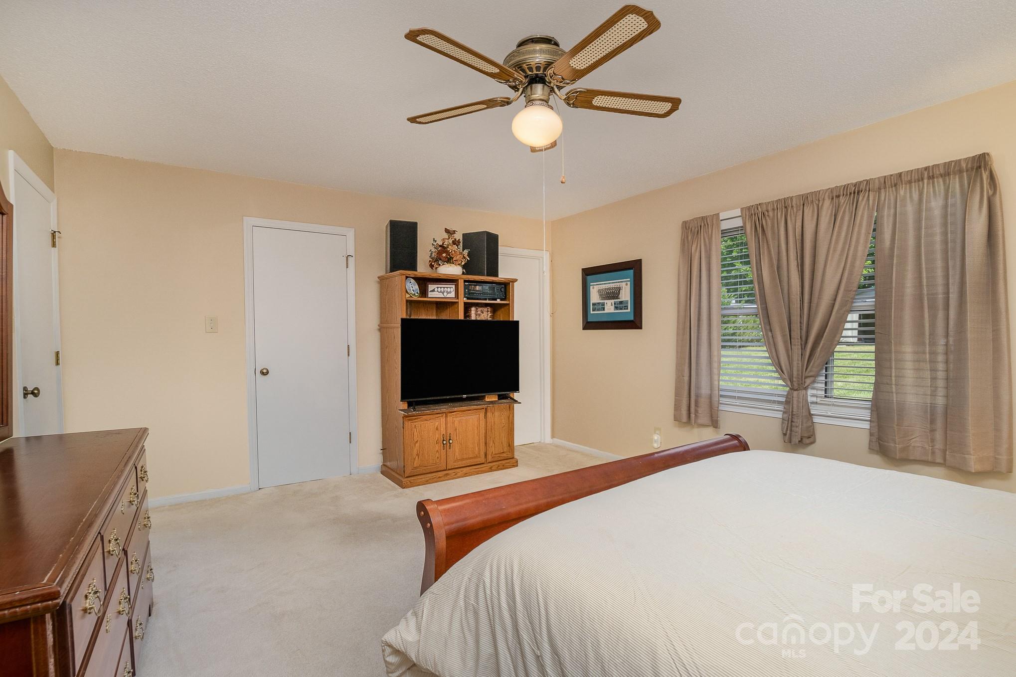 Country Oaks - Residential