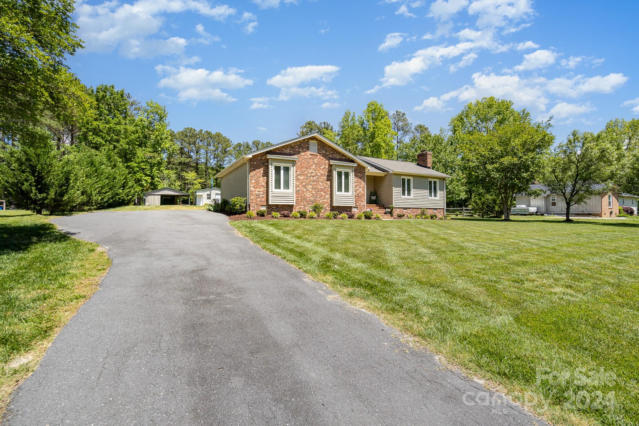 Country Oaks - Residential