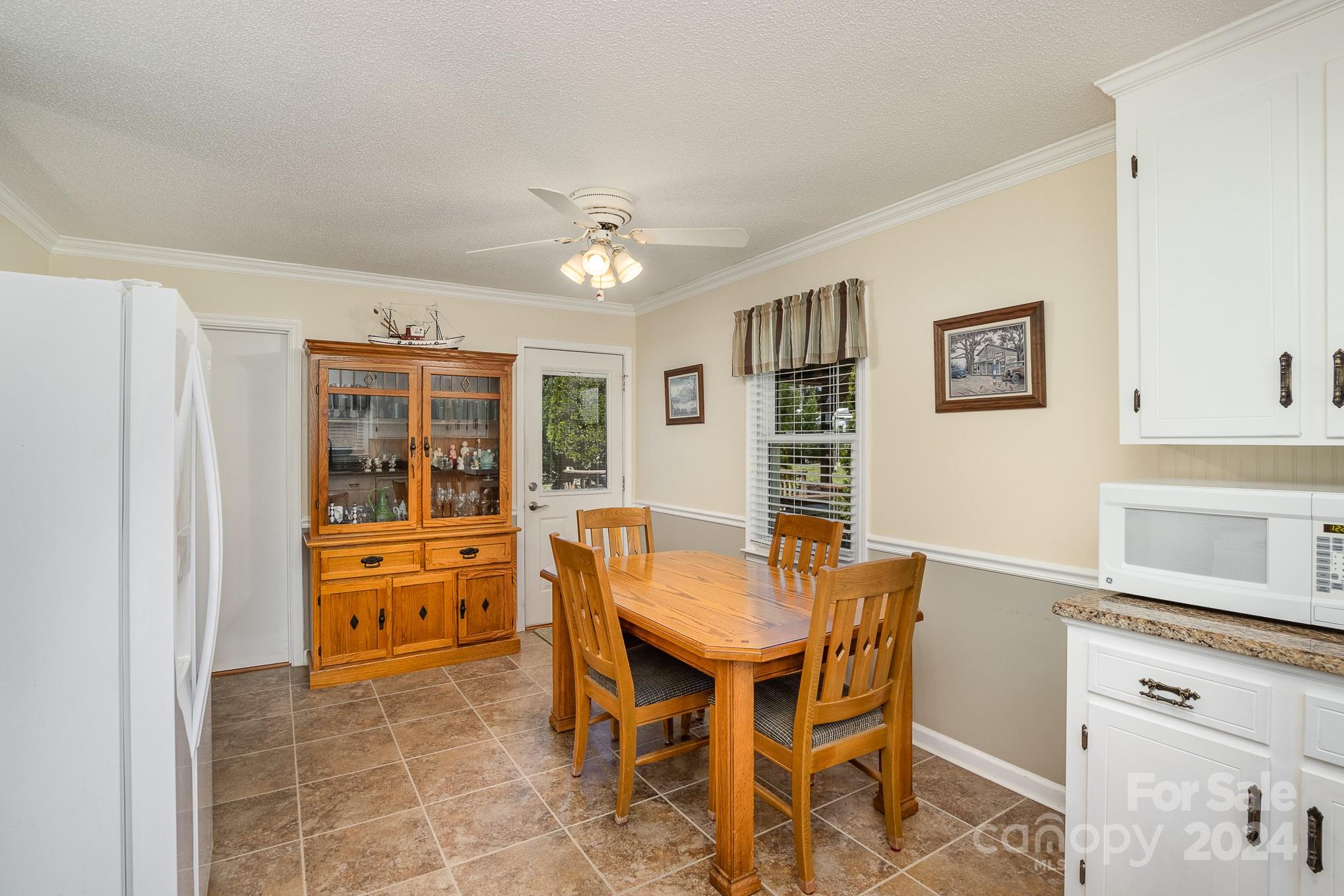 Country Oaks - Residential