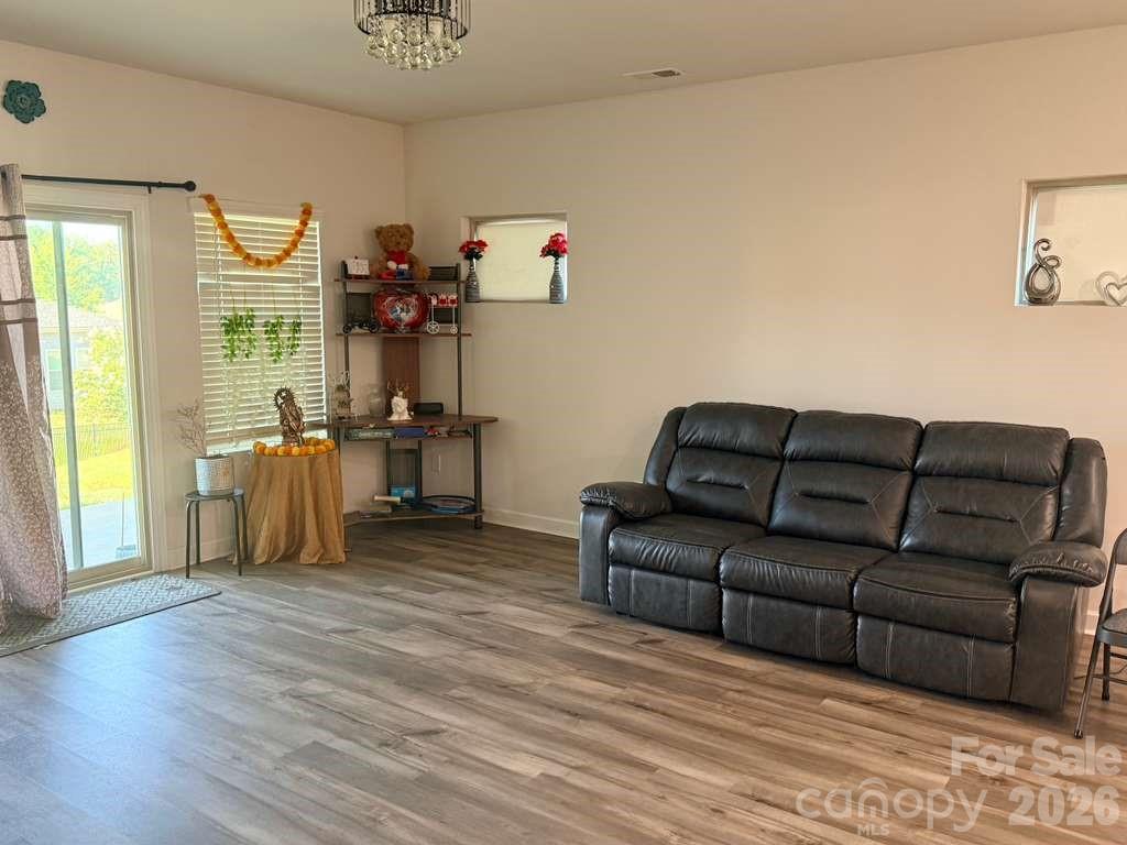 Larkhaven Hills - Residential