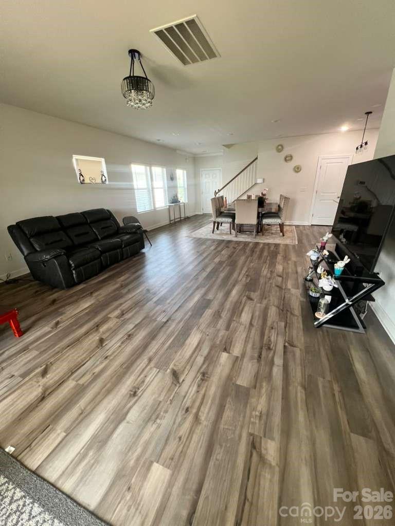 Larkhaven Hills - Residential