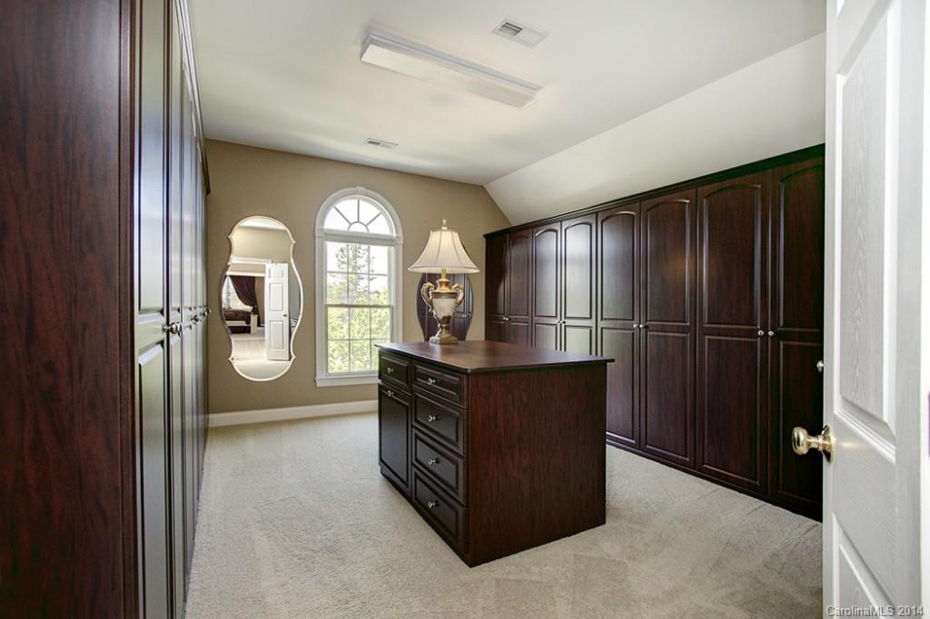 Lake Shore - Residential