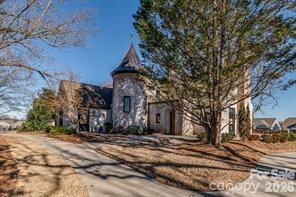 Chateau - Residential