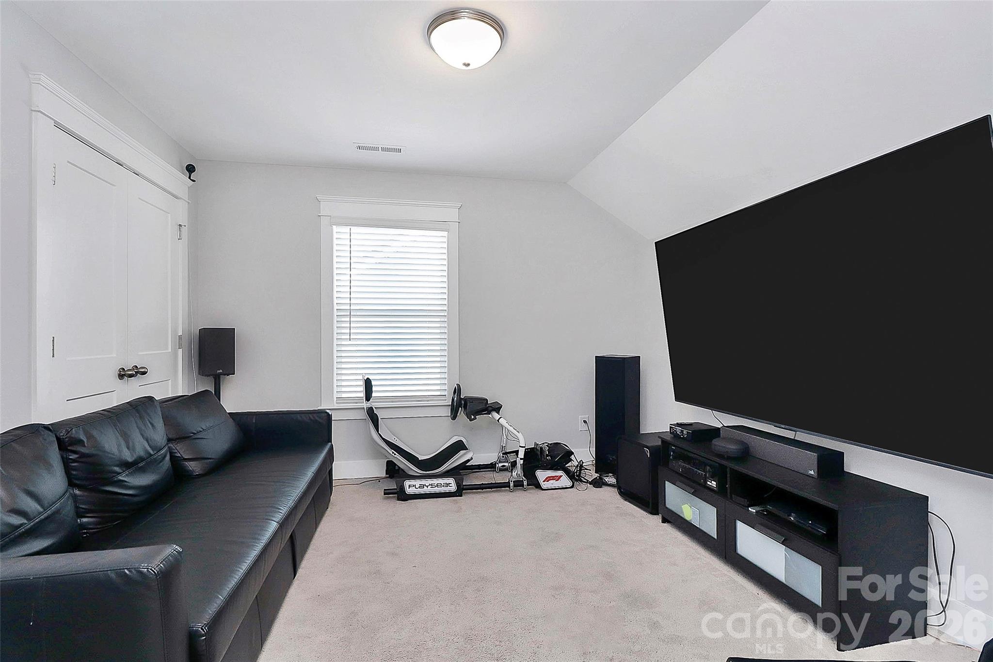 McKee Grove - Residential