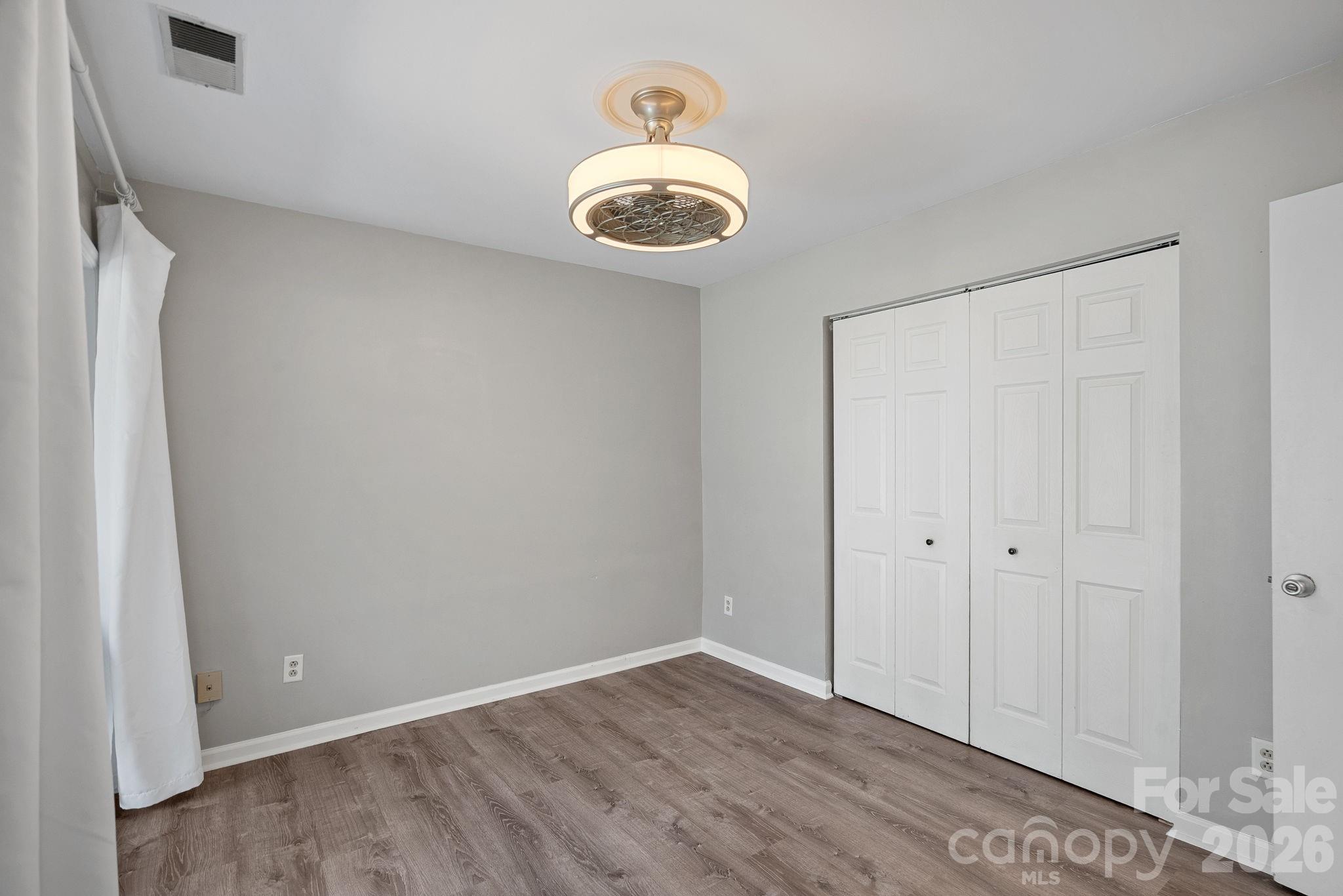 Vineyard Point - Residential