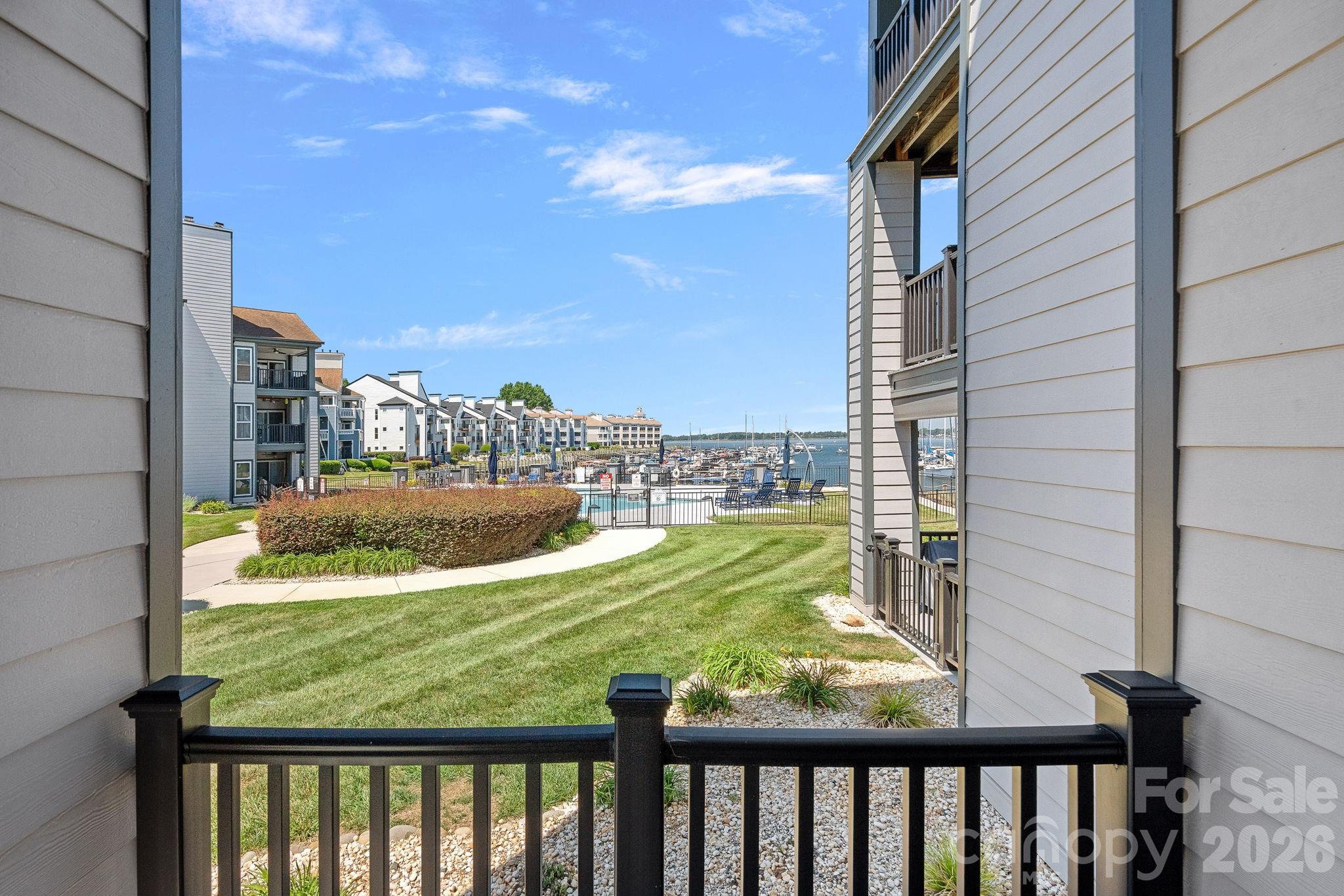 Vineyard Point - Residential