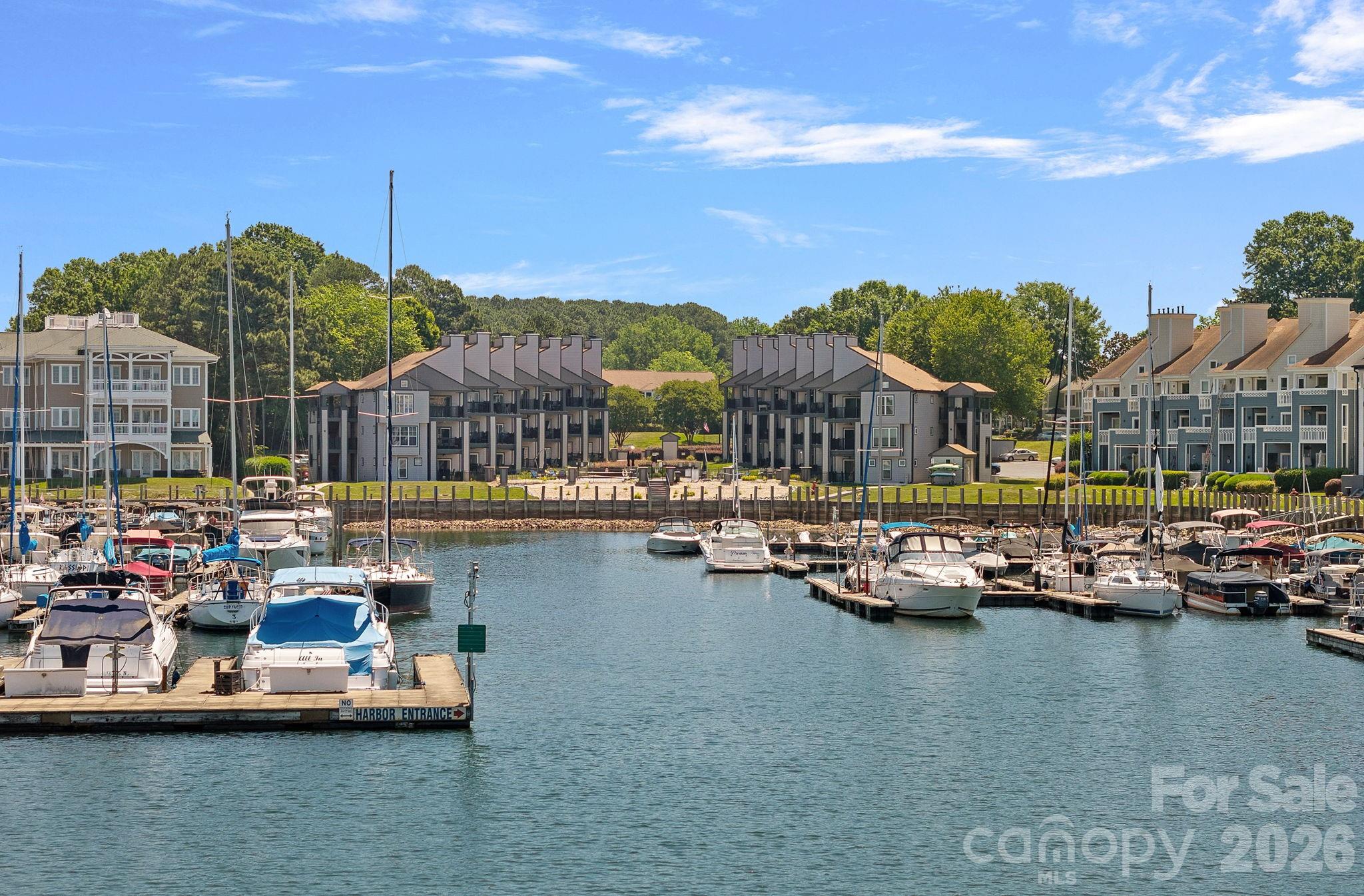 Vineyard Point - Residential