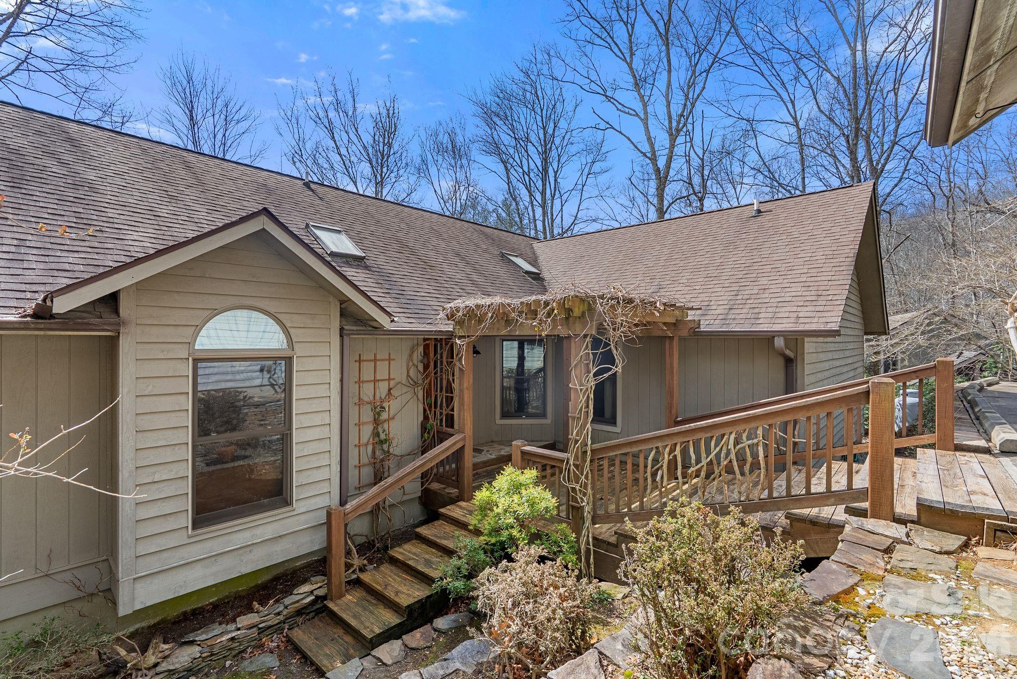 Connestee Falls - Residential