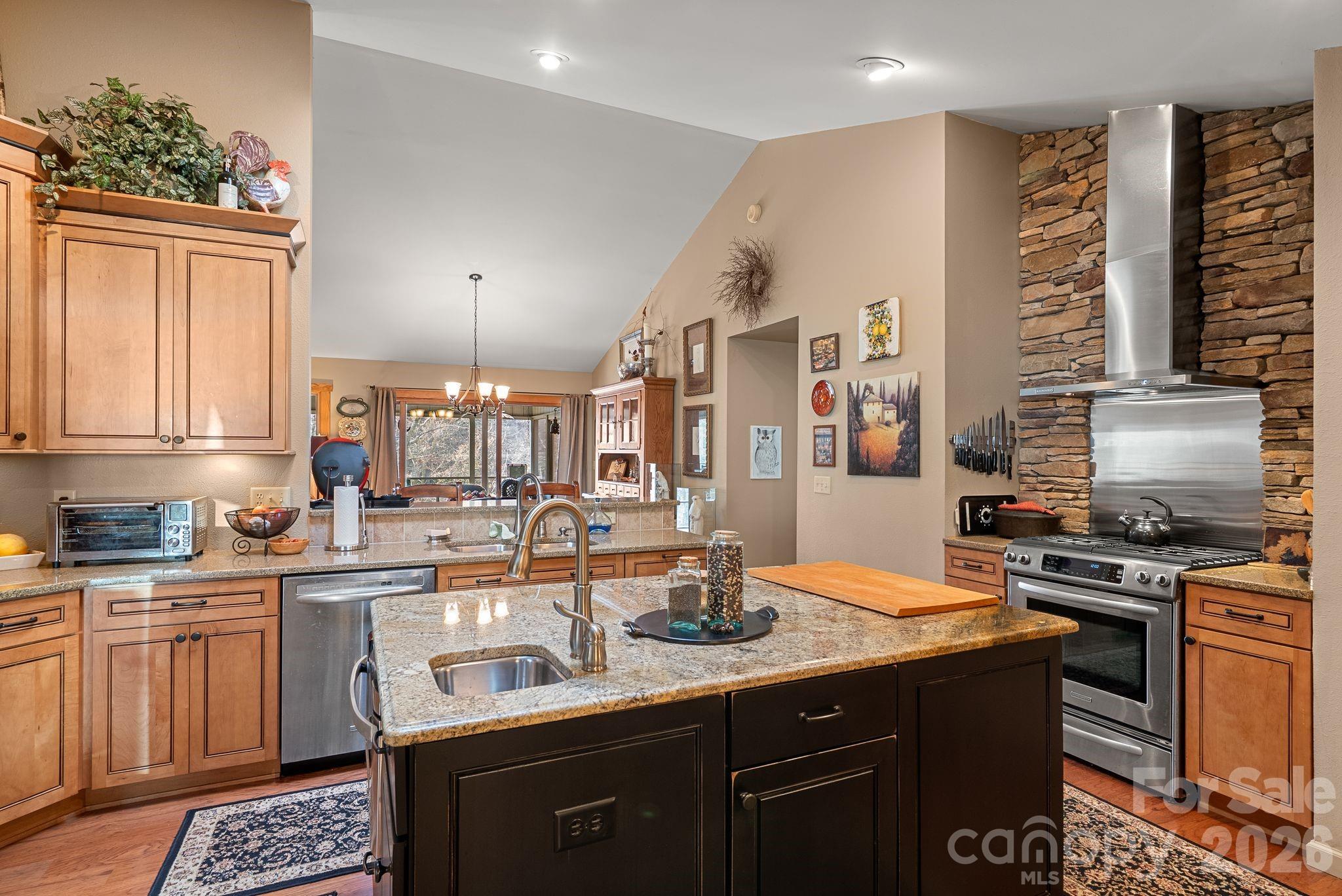 Connestee Falls - Residential