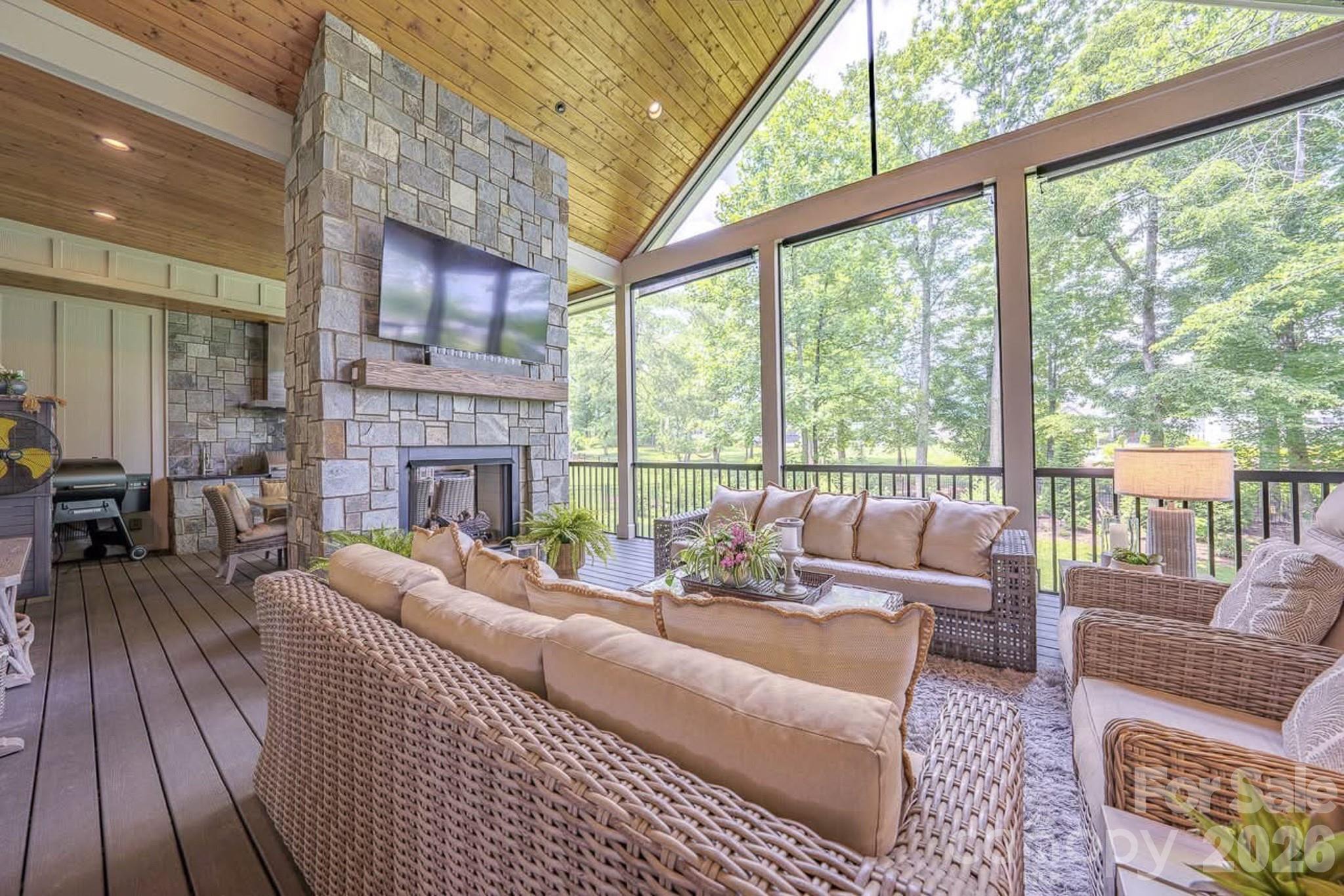 Mills River Crossing - Residential