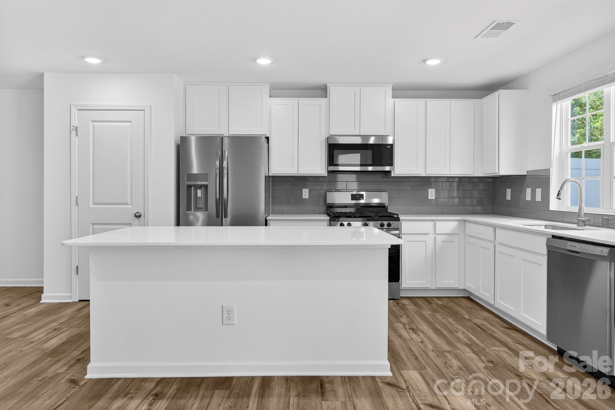 Bakers Creek - Residential