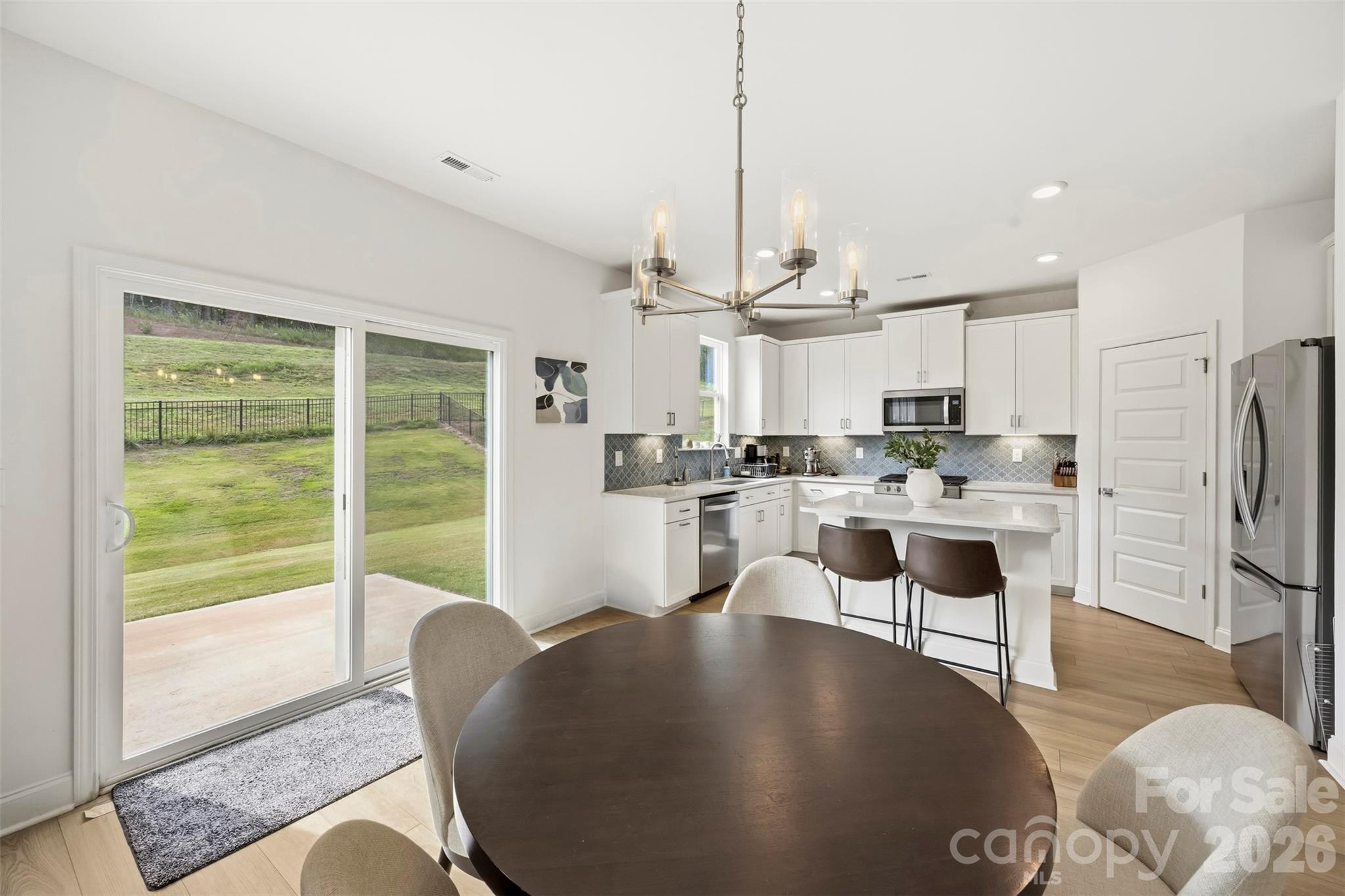 Bella Vista - Residential