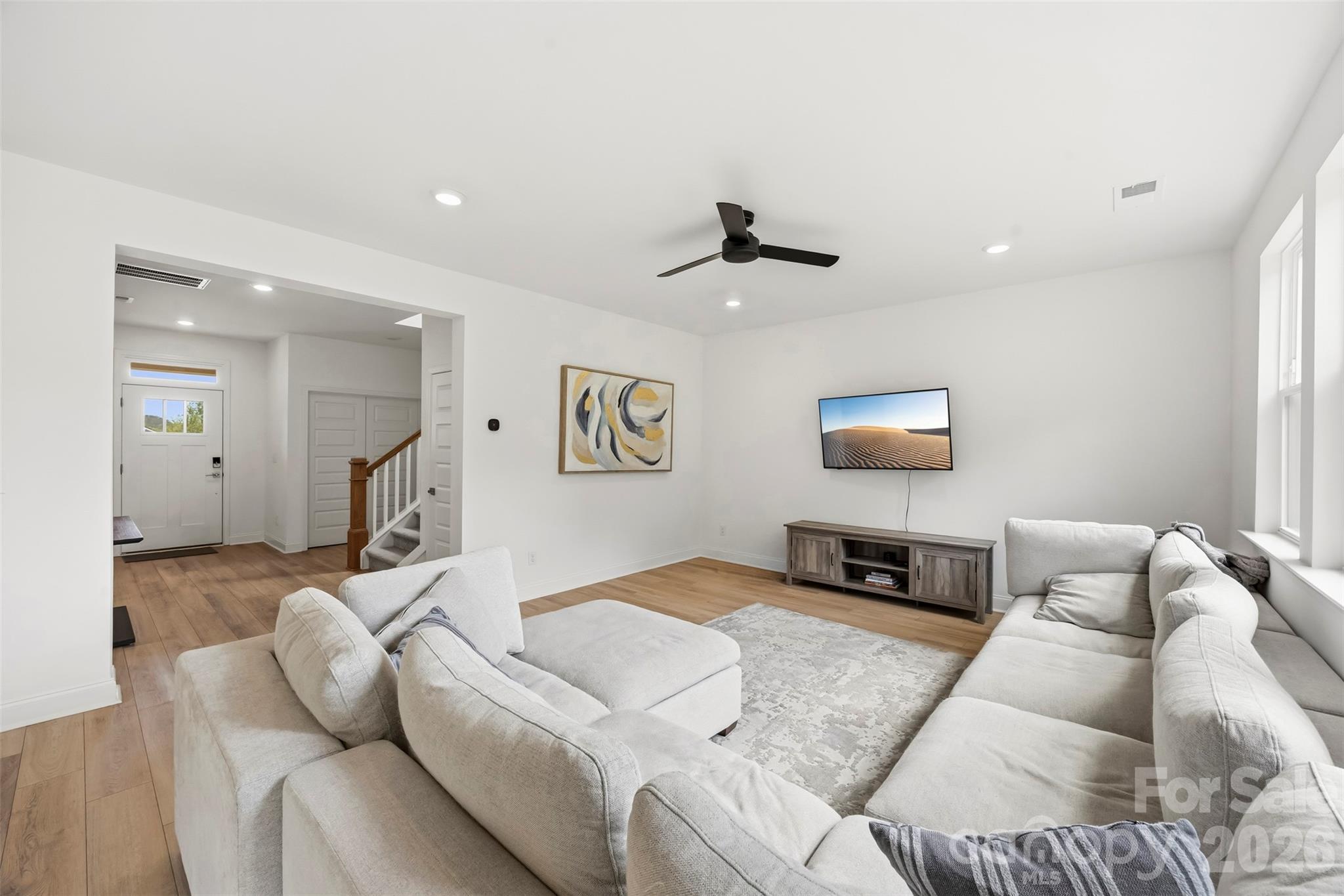 Bella Vista - Residential