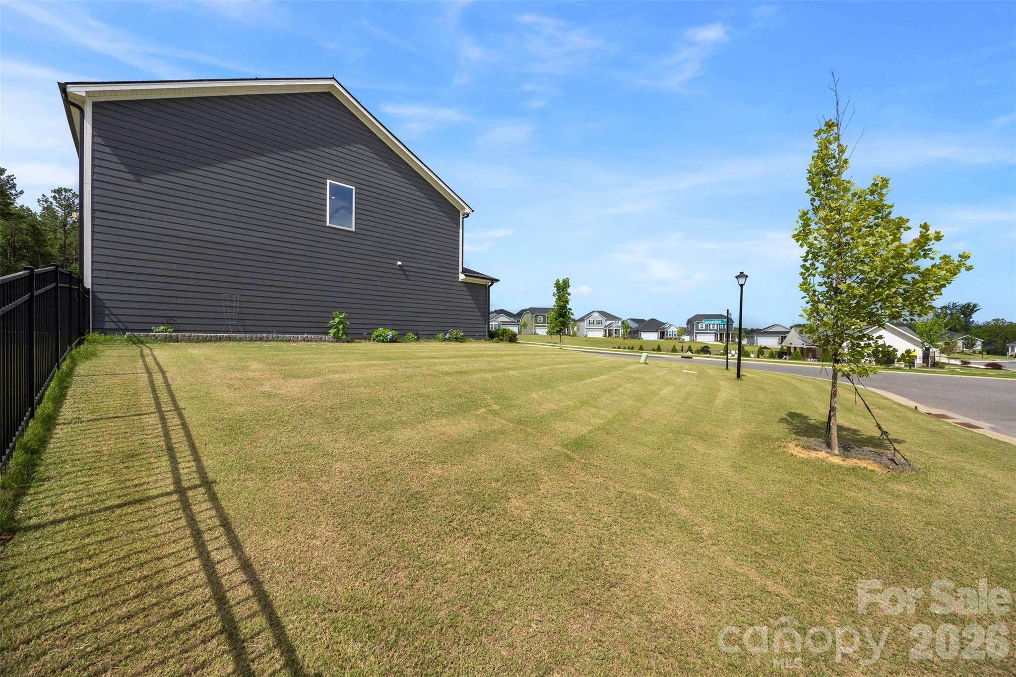 Bella Vista - Residential