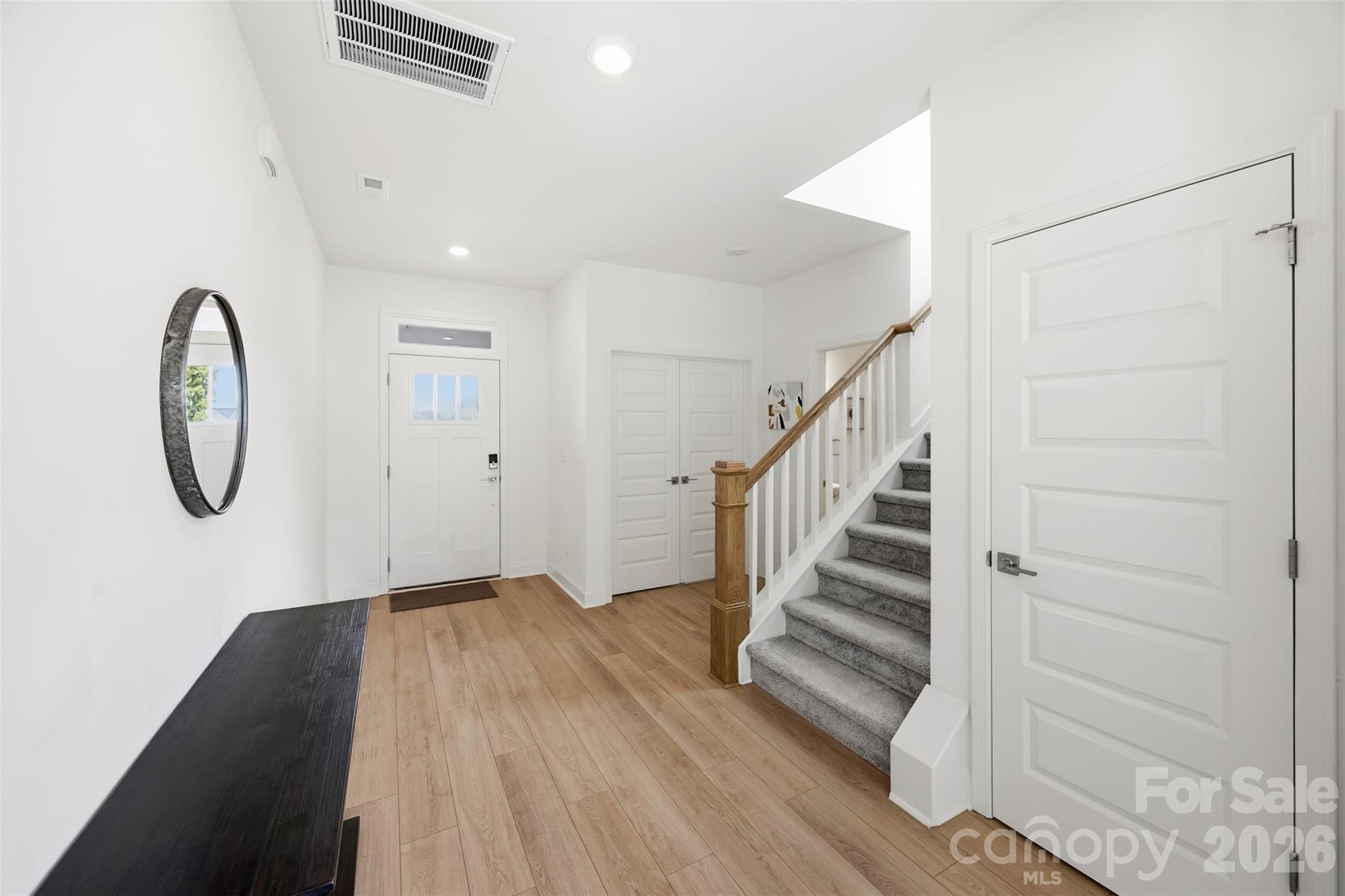 Bella Vista - Residential