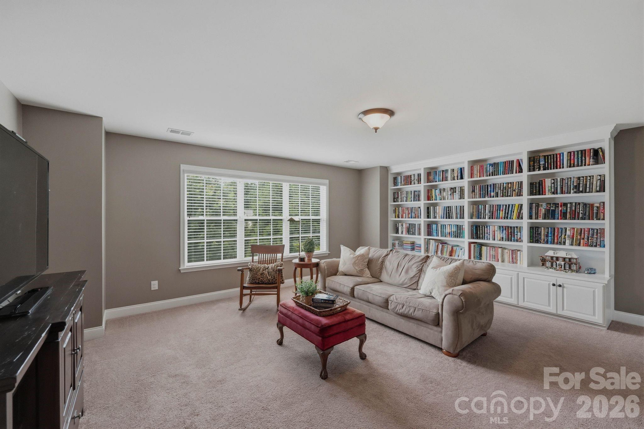 Lake Ridge - Residential