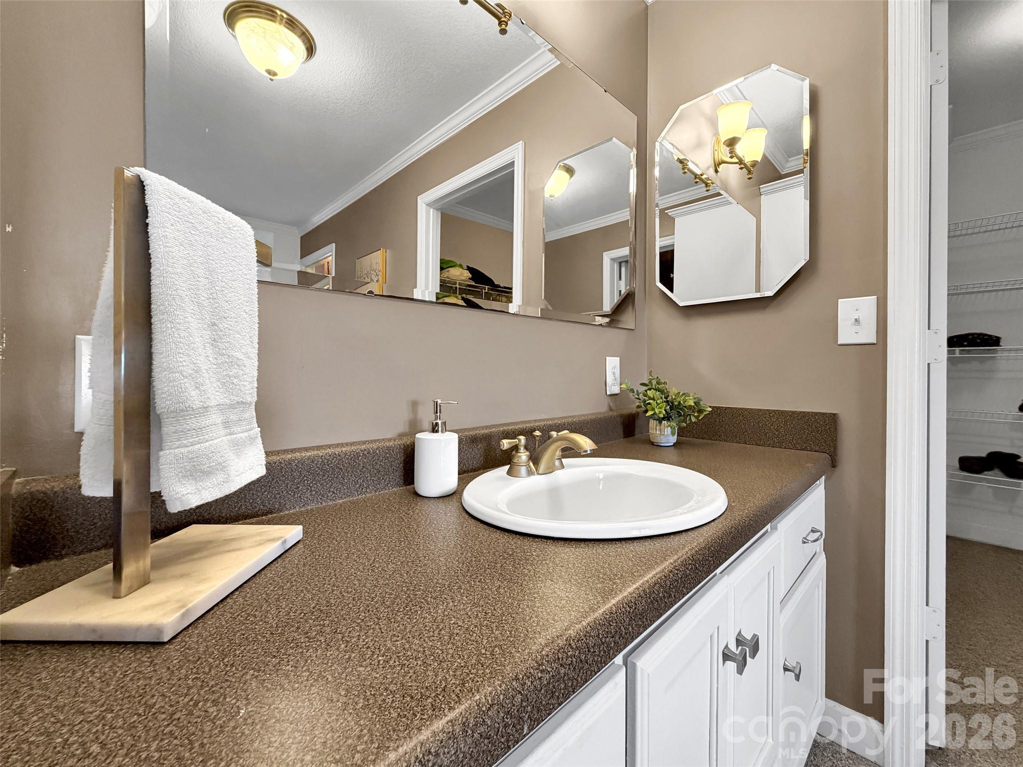 Ferguson Mountain - Residential