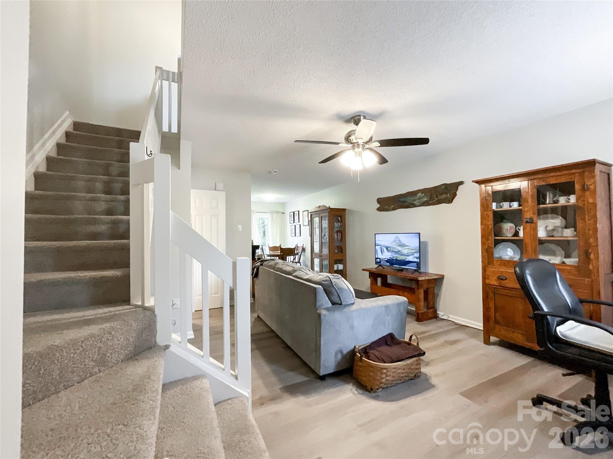 The Landing at Hickory Grove - Residential