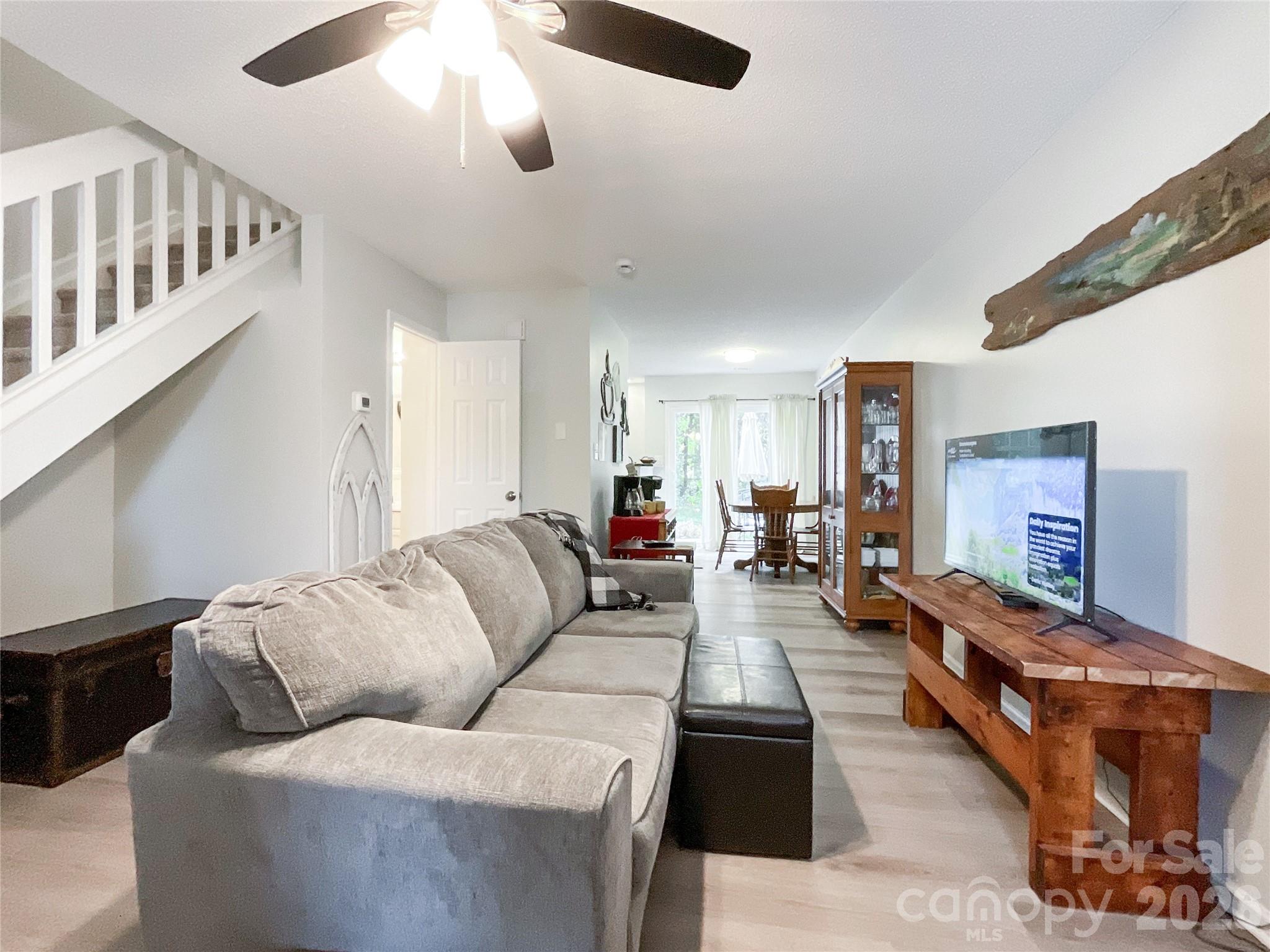 The Landing at Hickory Grove - Residential