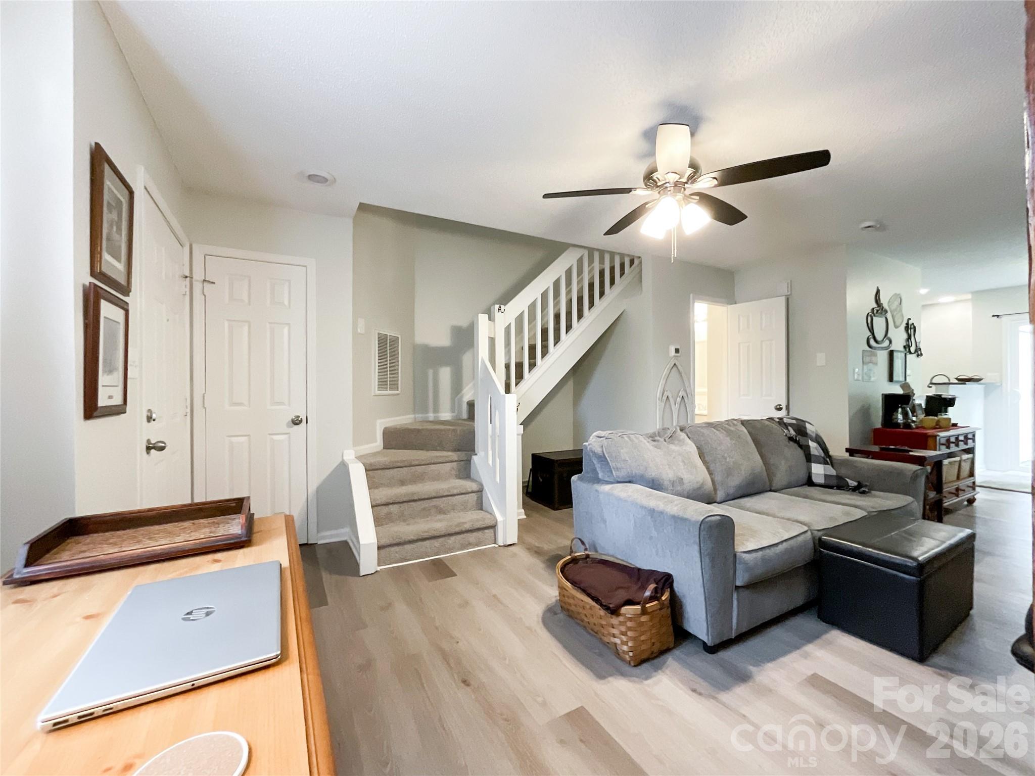 The Landing at Hickory Grove - Residential