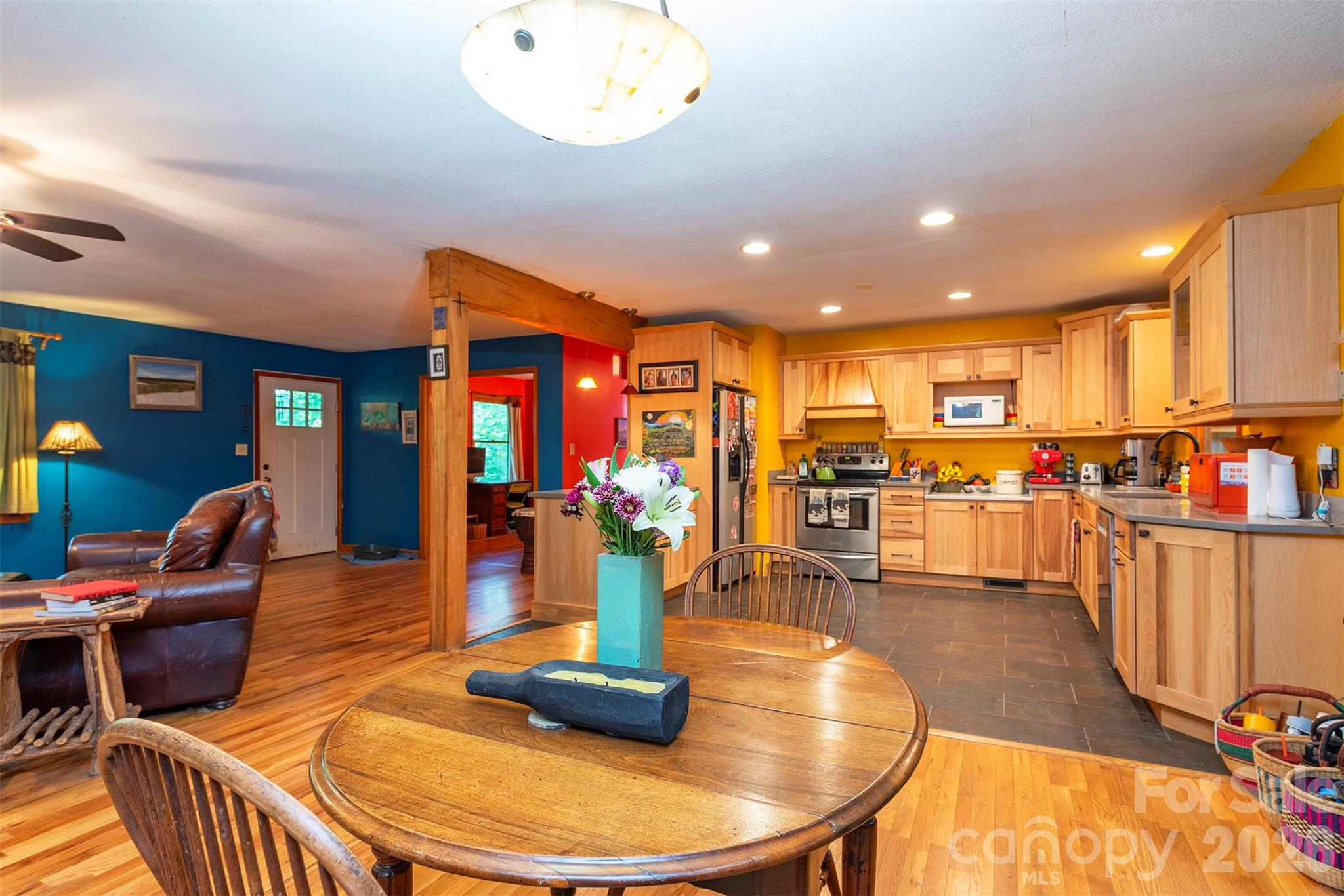 Hunting Lodge Acres - Residential
