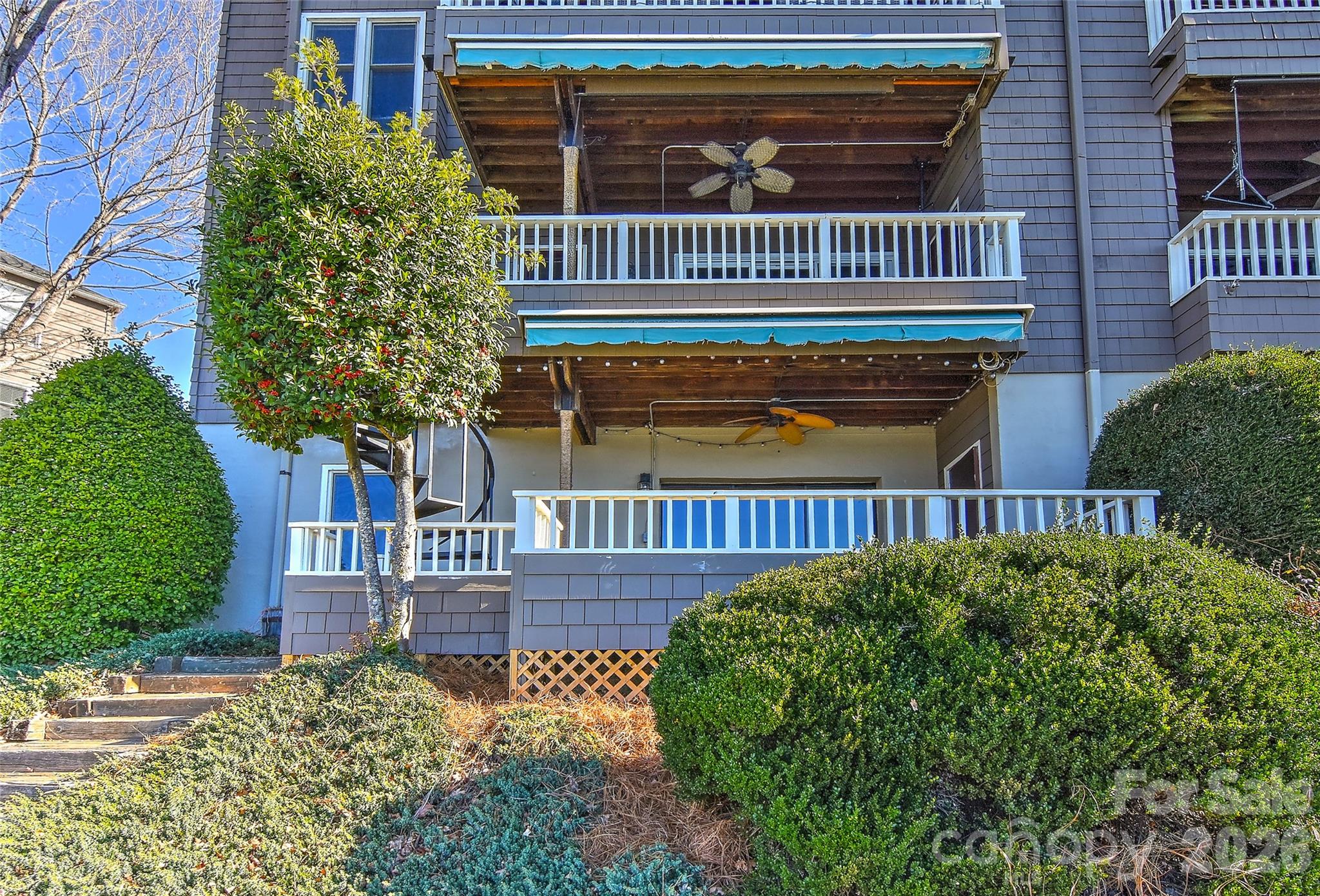 Emerald Point - Residential