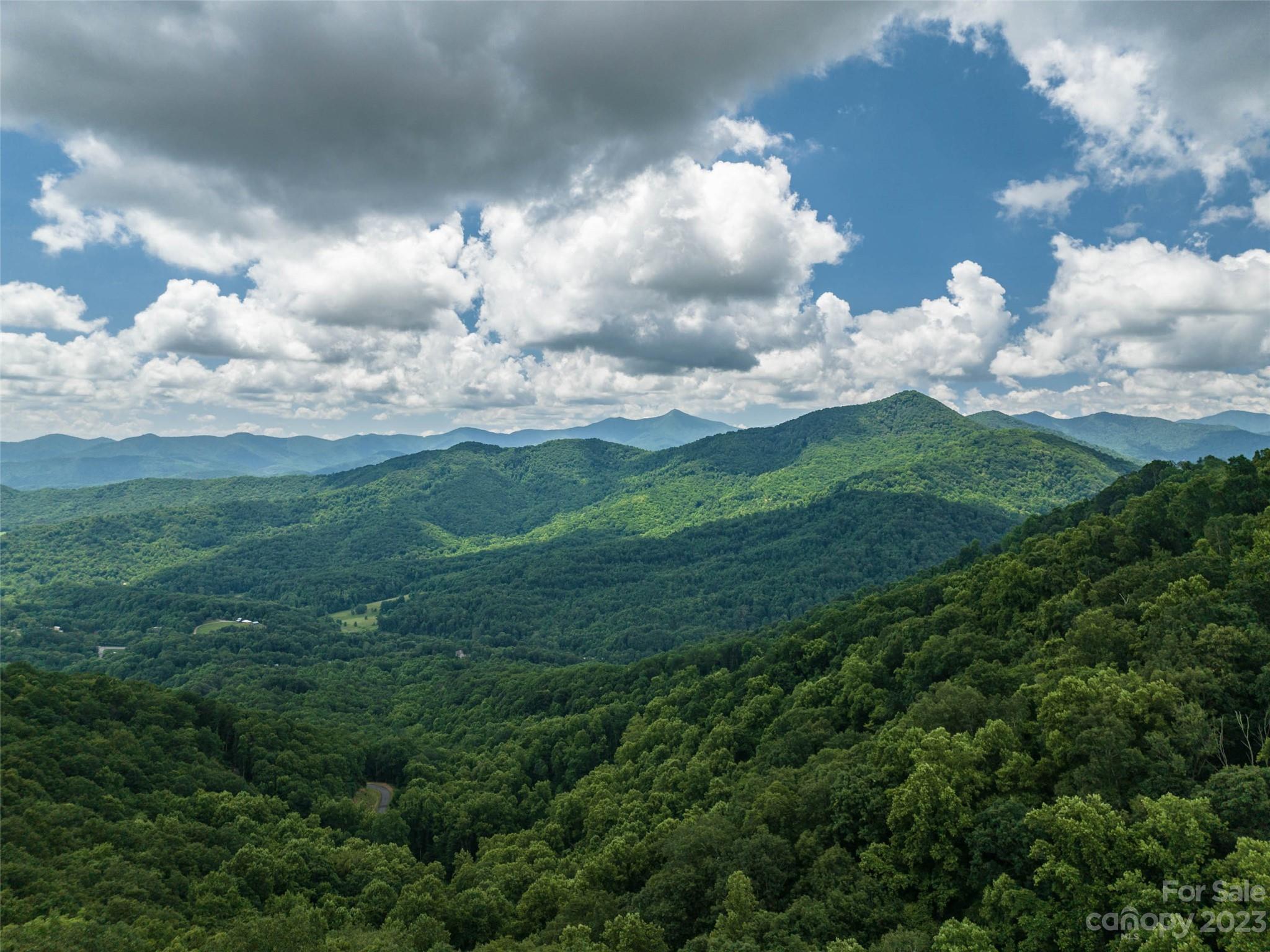 The Summit of Asheville - Land
