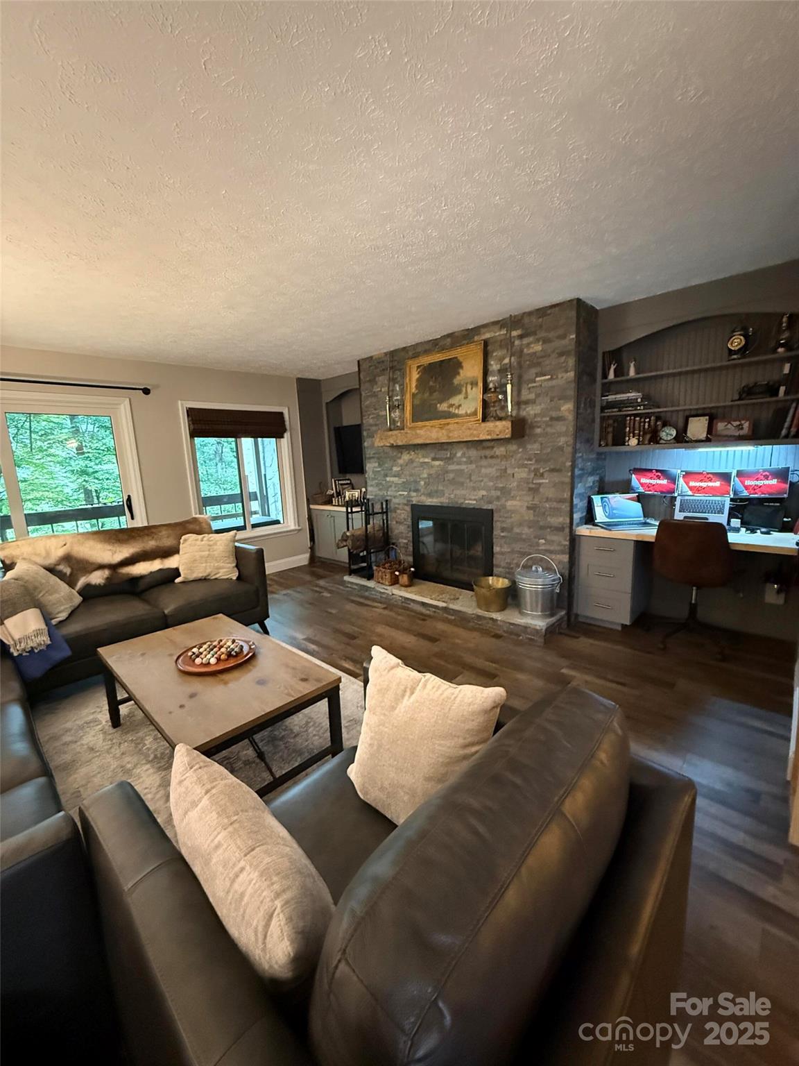 Hilltop - Residential