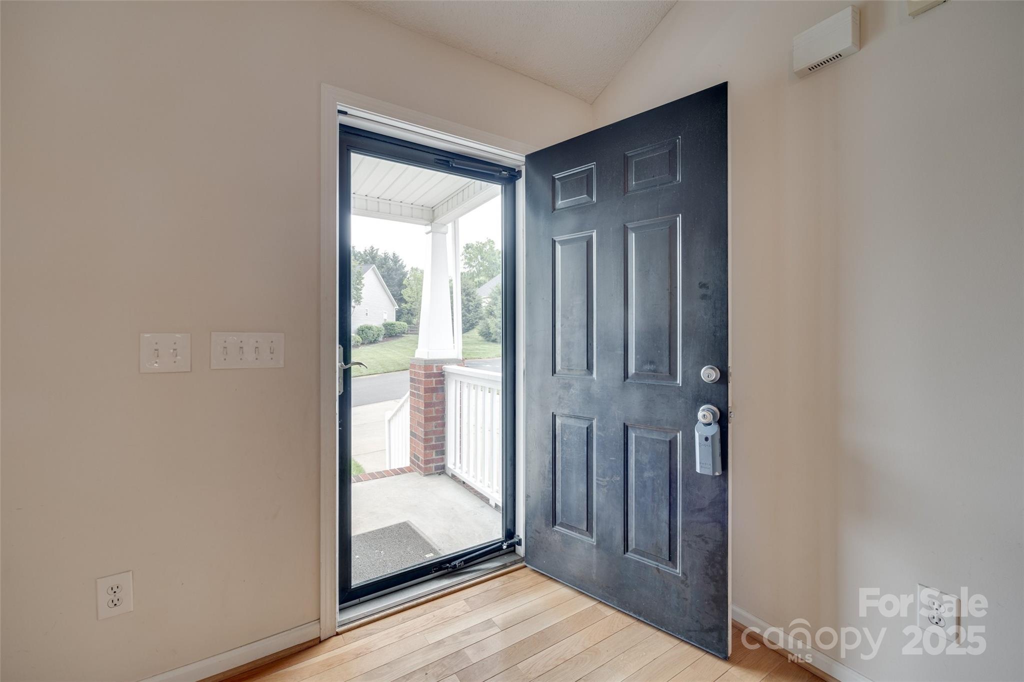 Hallmark Glen - Residential