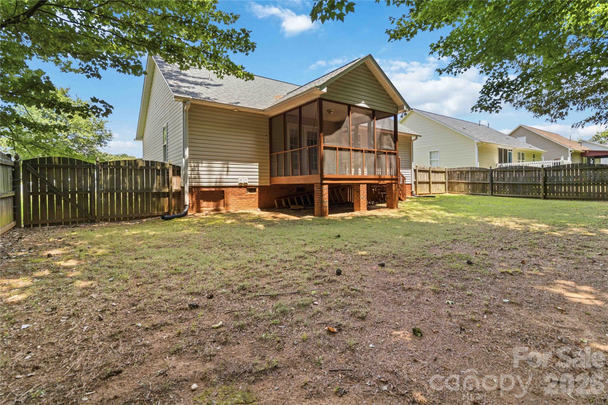Lakeside - Residential