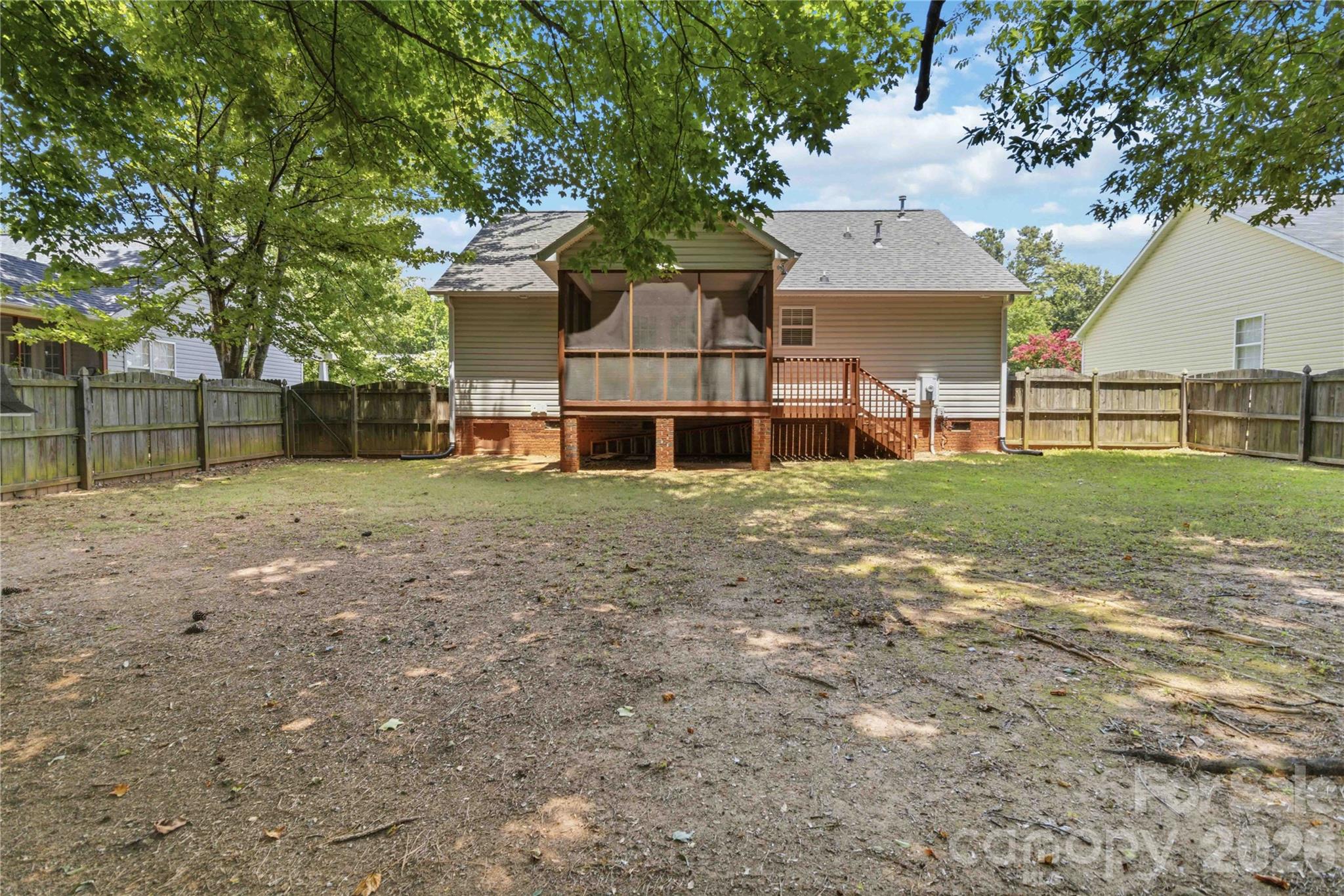 Lakeside - Residential