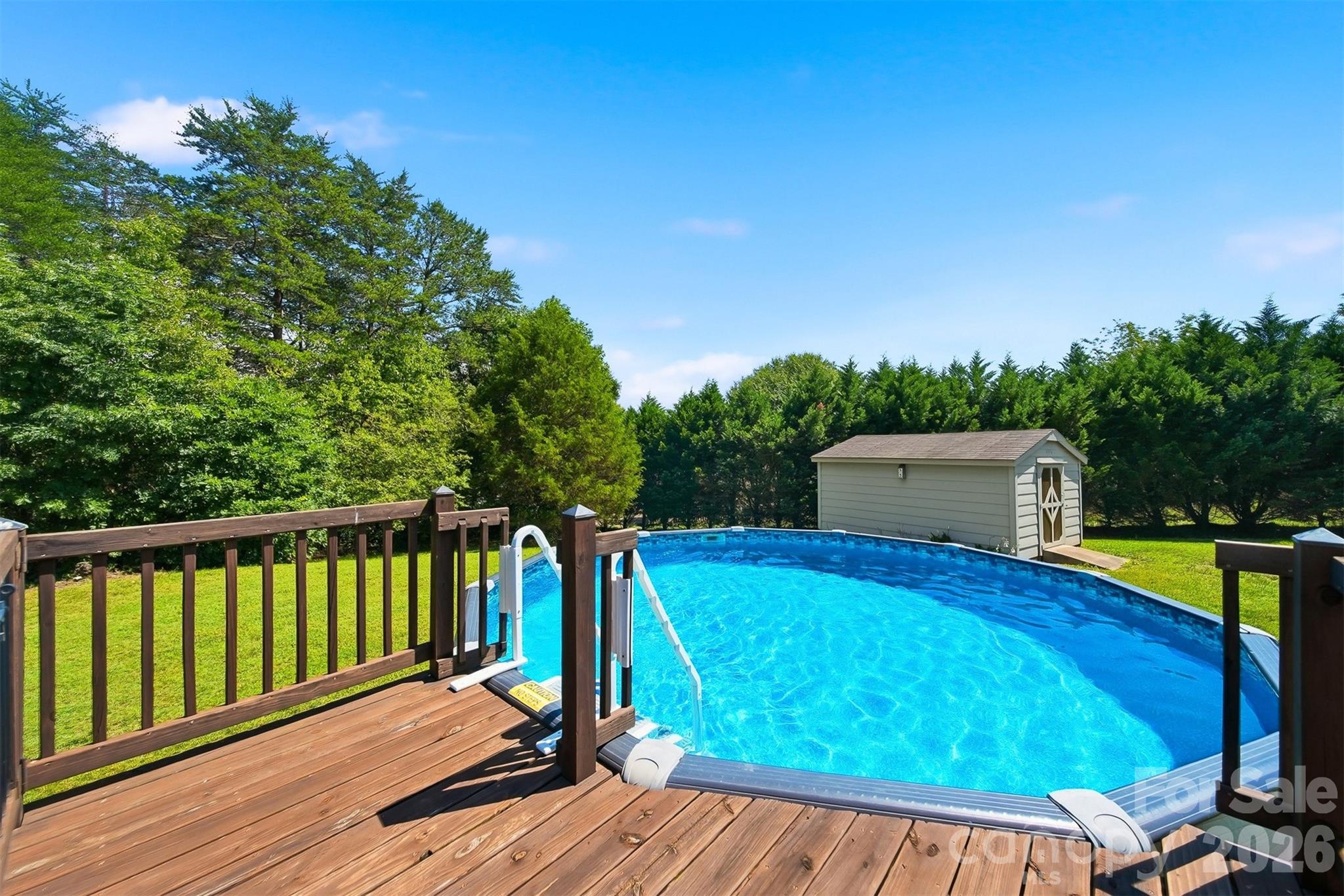 The Pines - Residential