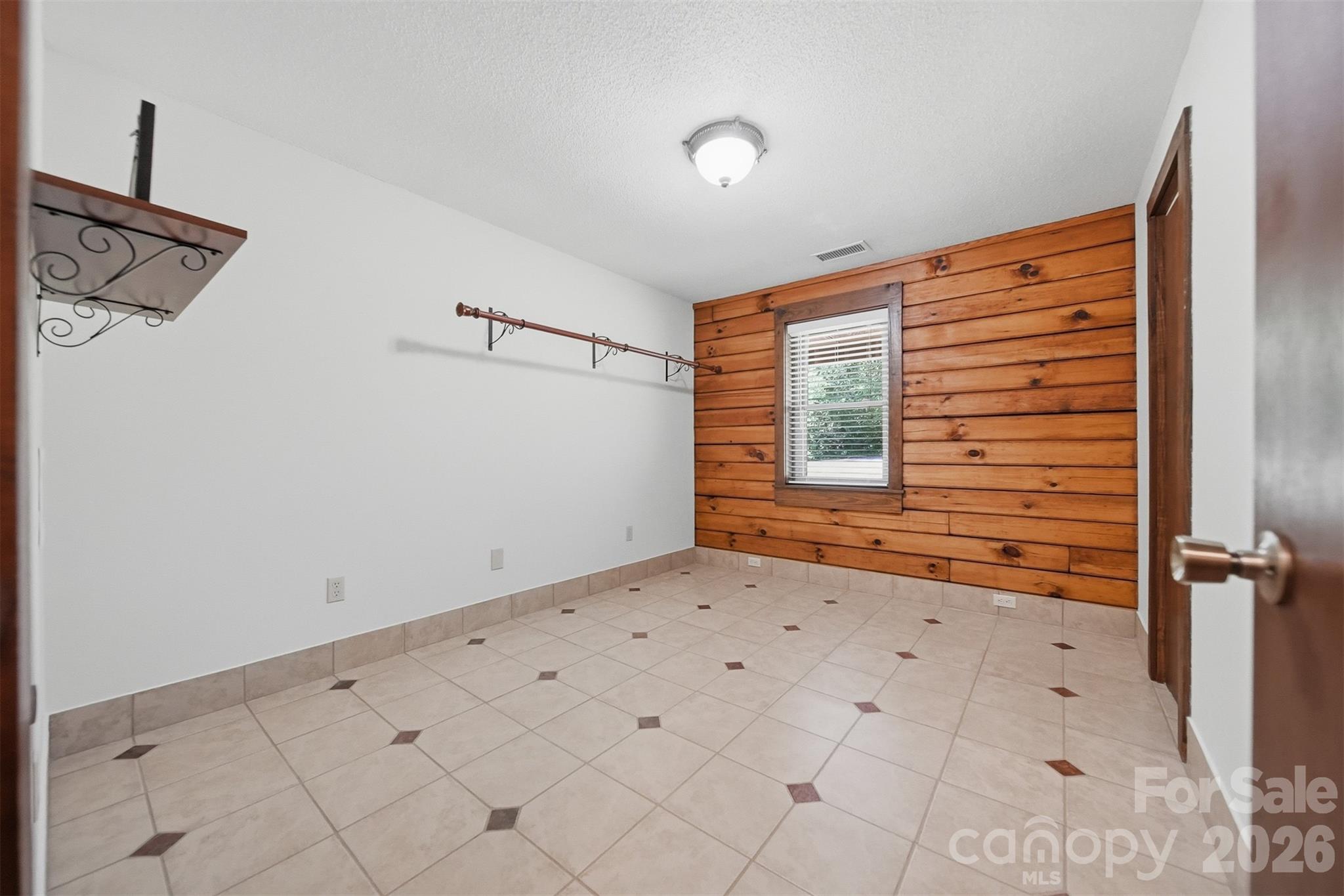 The Pines - Residential