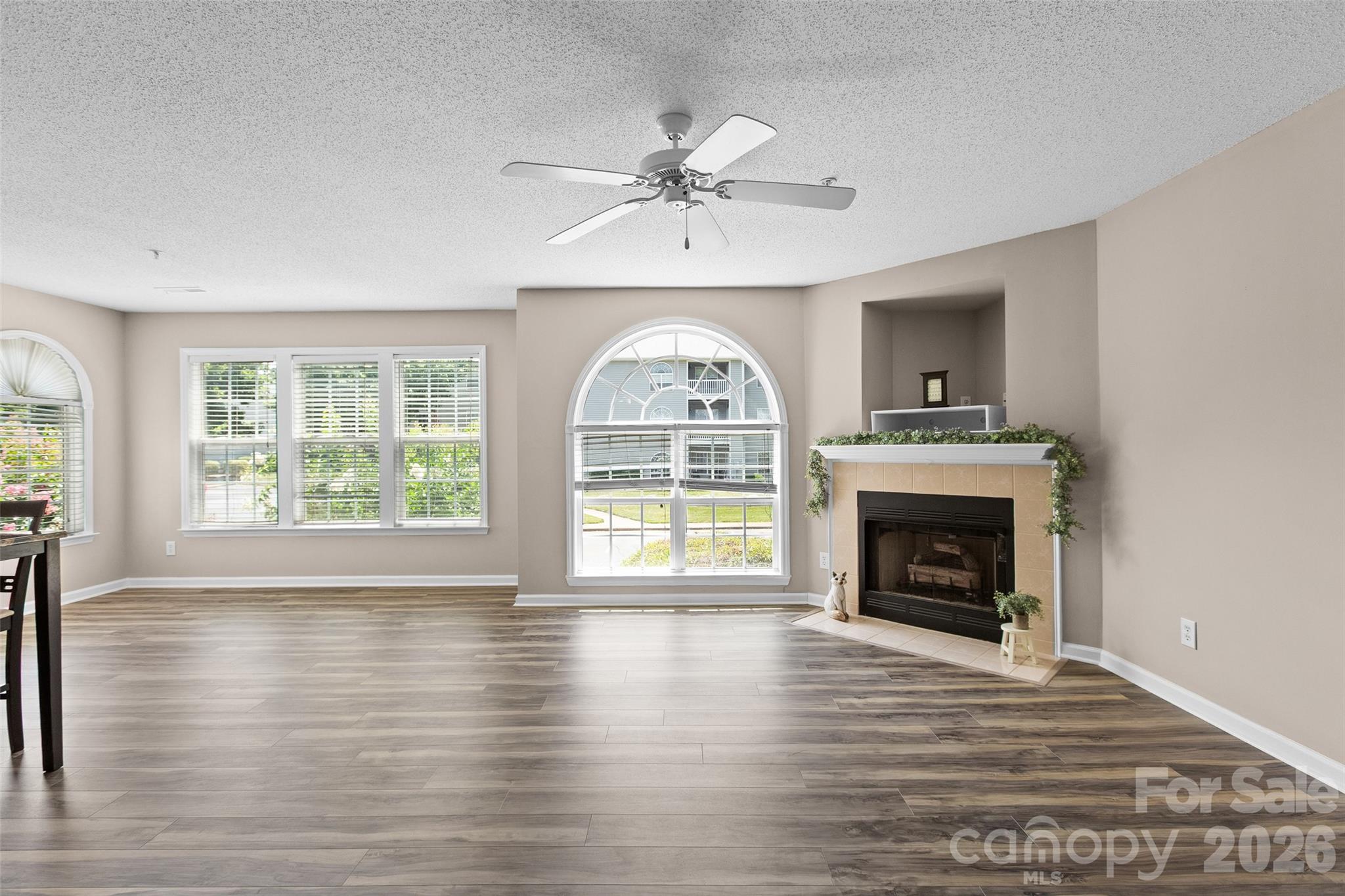Deacon Ridge - Residential