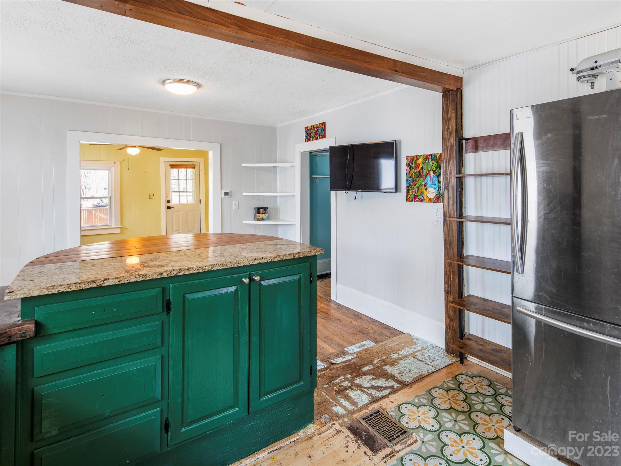 Villa Heights - Residential