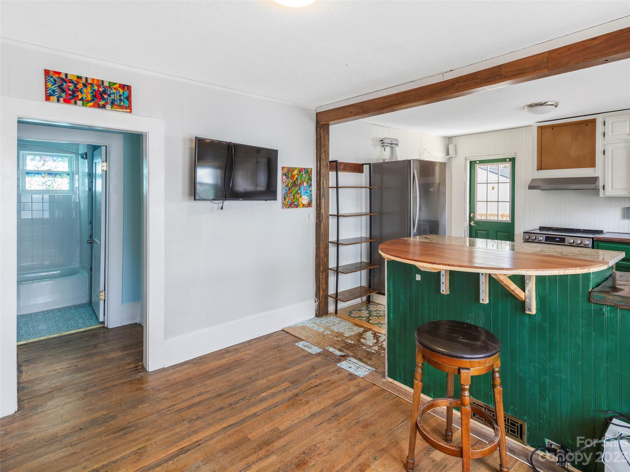 Villa Heights - Residential