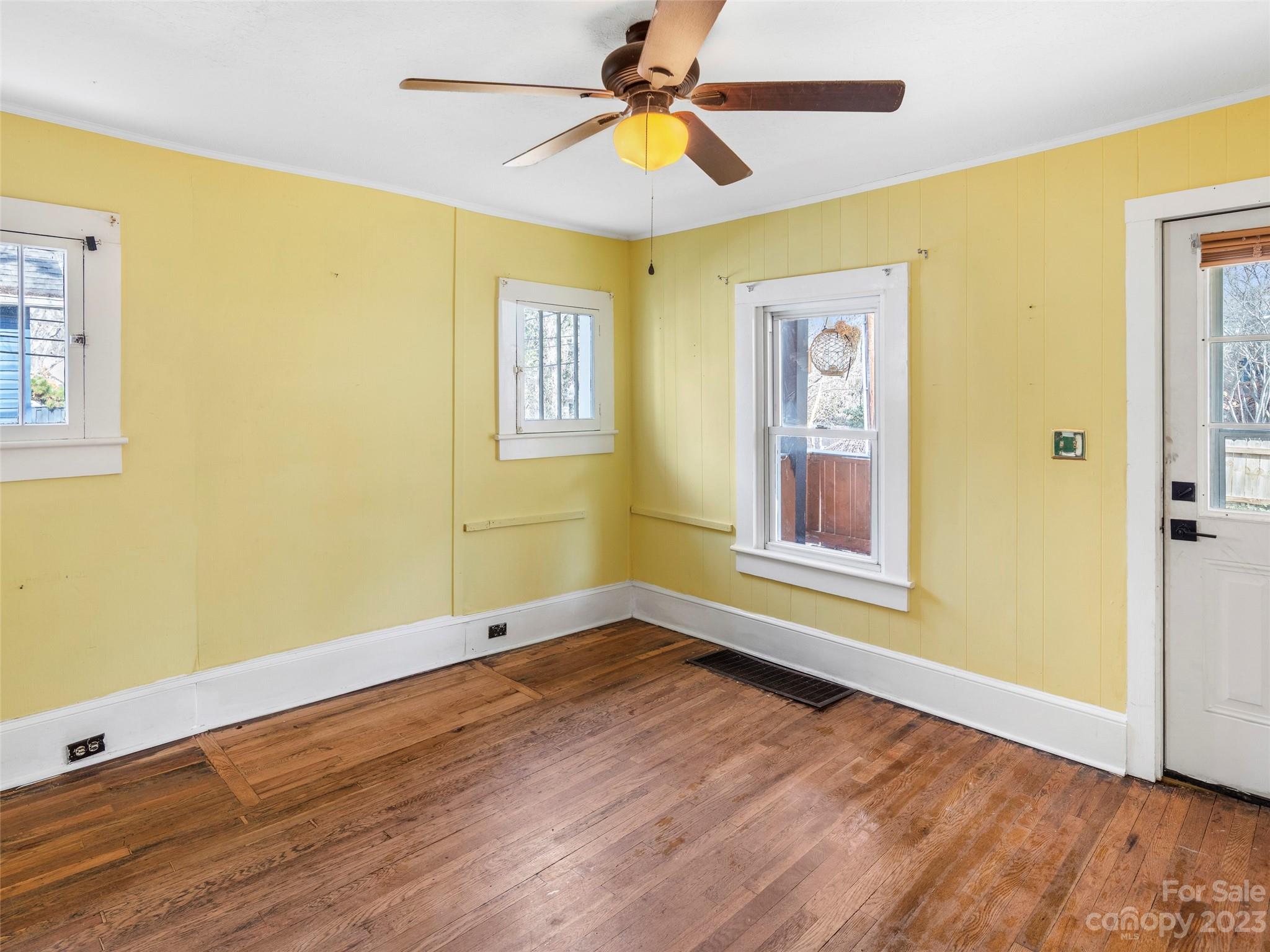 Villa Heights - Residential