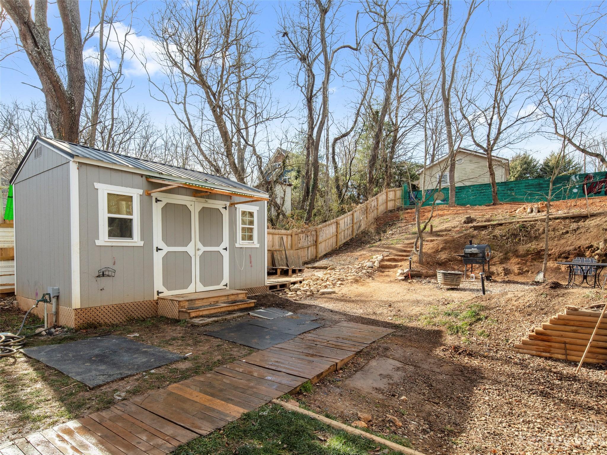 Villa Heights - Residential